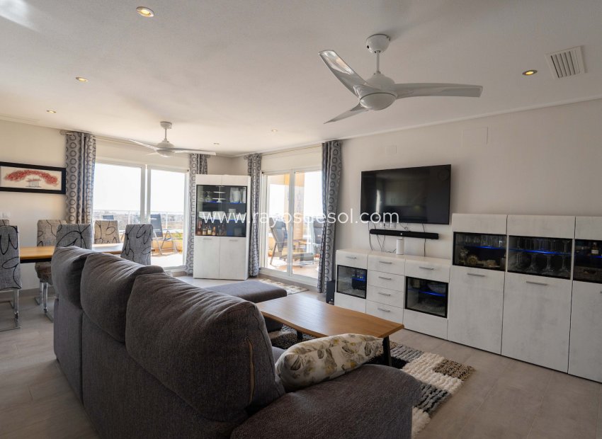 Resale - Apartment - Orihuela Costa - Villamartín