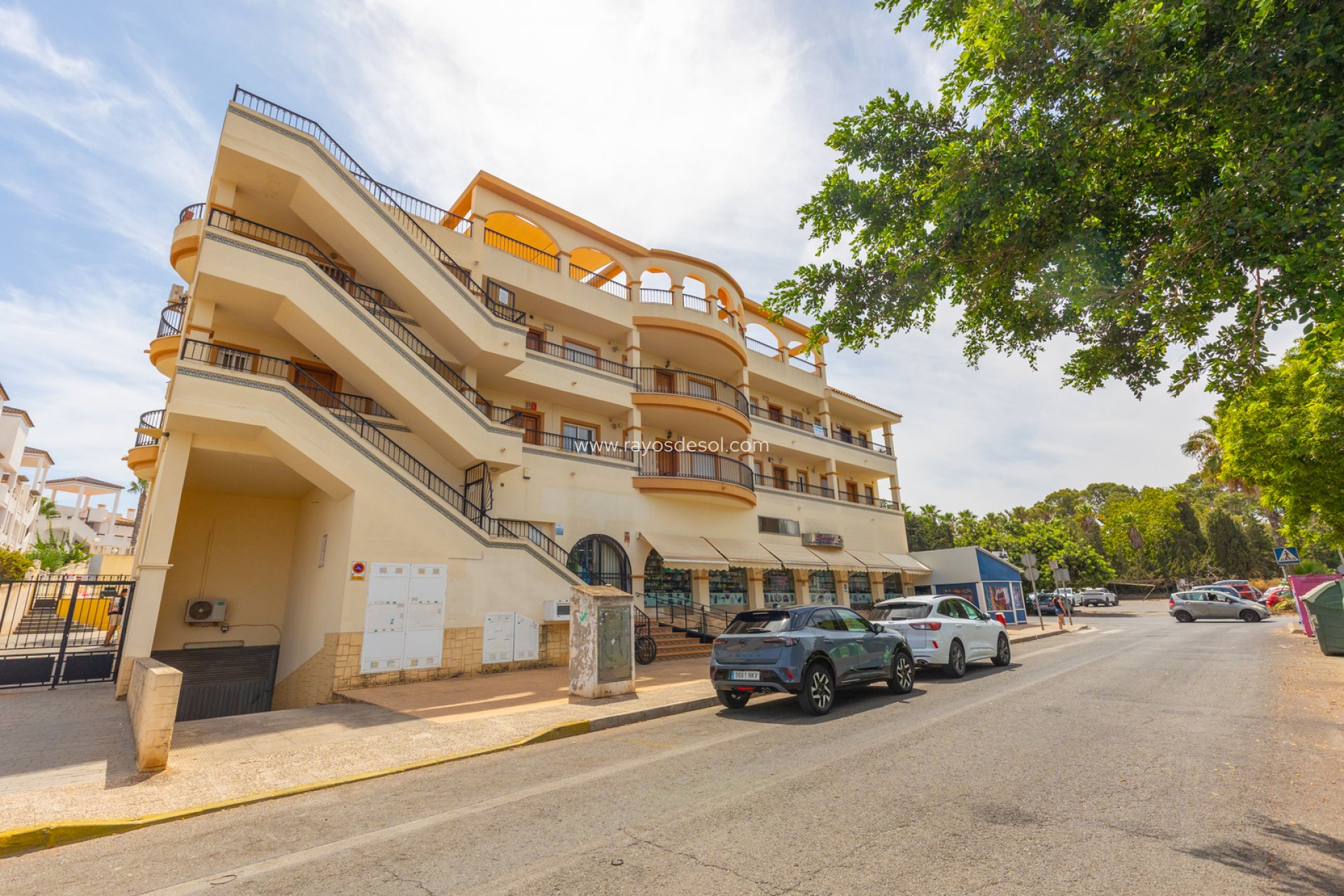 Resale - Apartment - Orihuela Costa - Villamartín