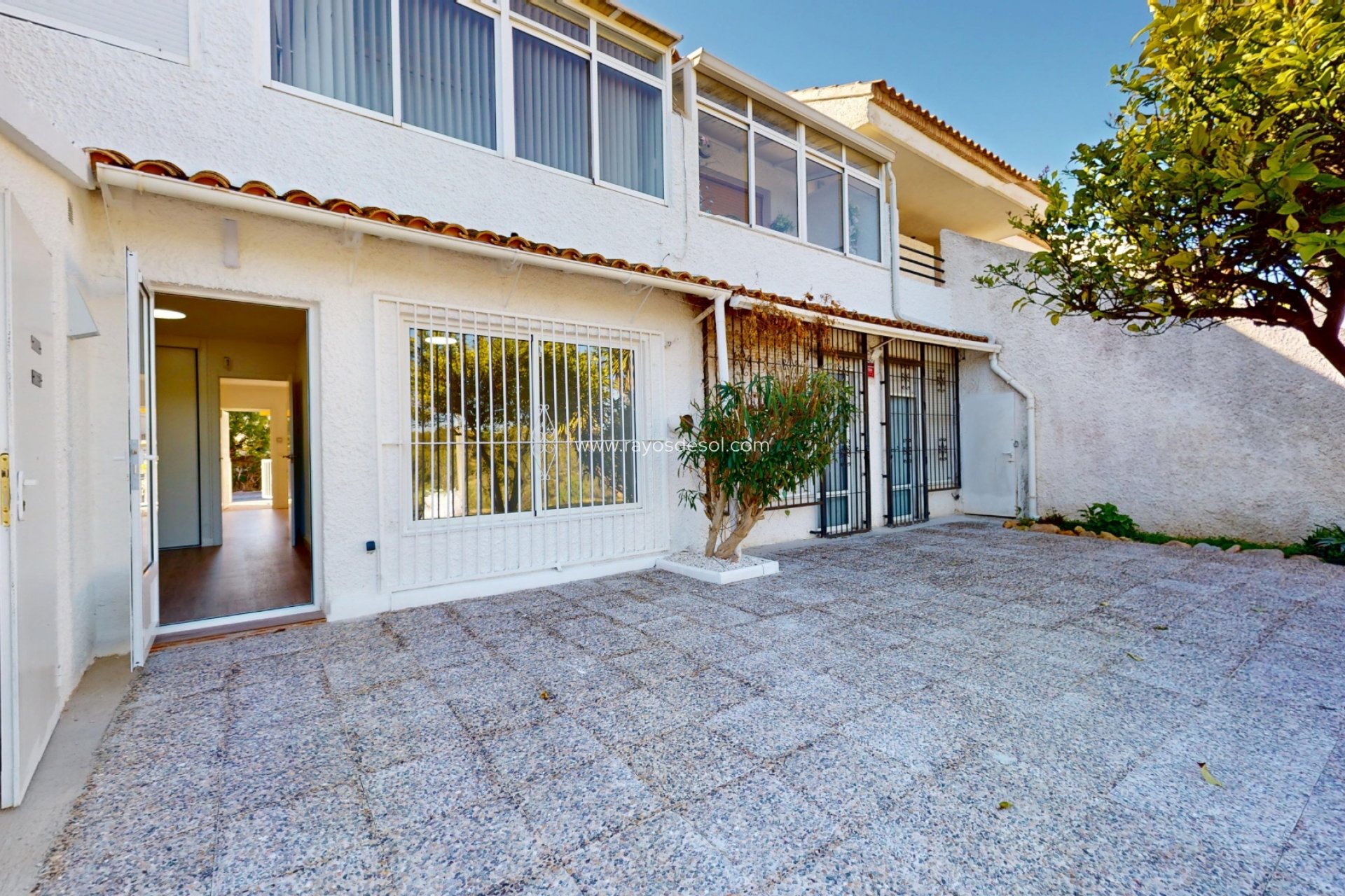 Resale - Apartment - Orihuela Costa - Villamartín