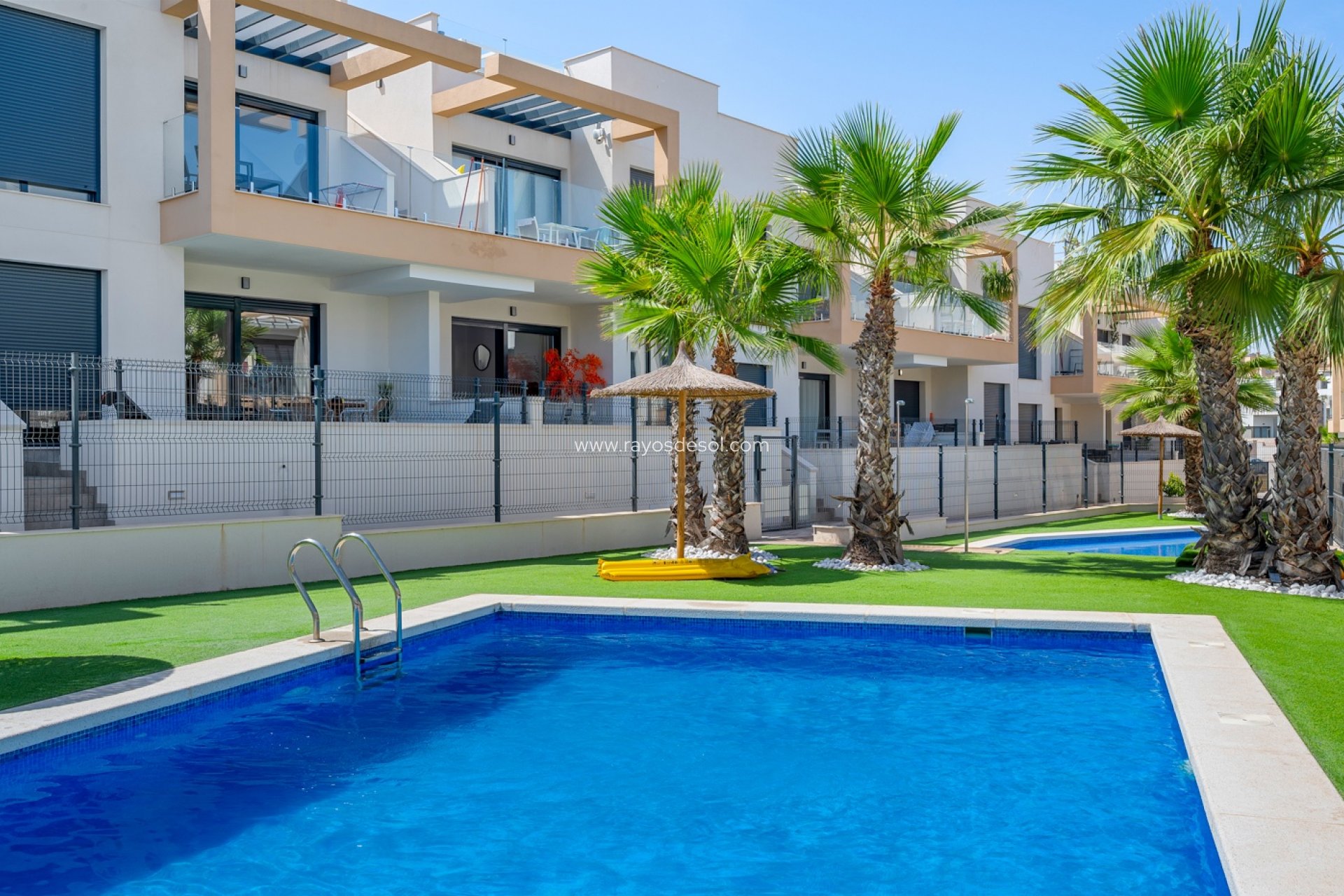 Resale - Apartment - Orihuela Costa - Villamartín