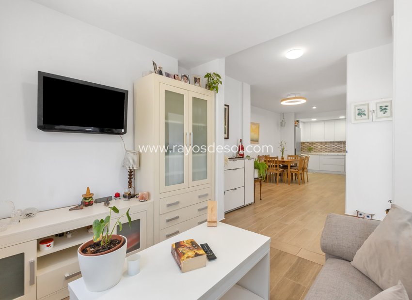 Resale - Apartment - Orihuela Costa