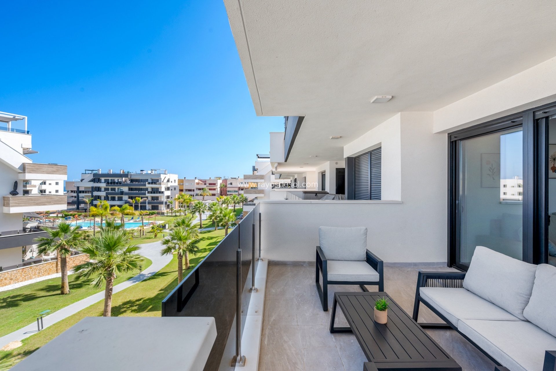 Resale - Apartment - Orihuela Costa