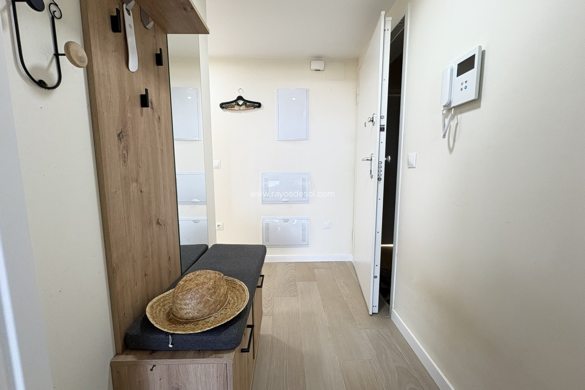 Resale - Apartment - Playa Honda