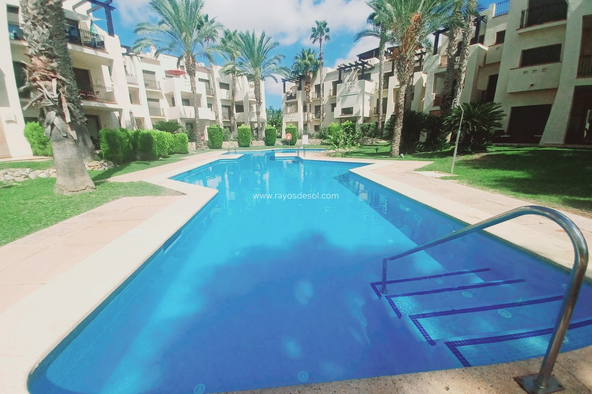 Resale - Apartment - Roda