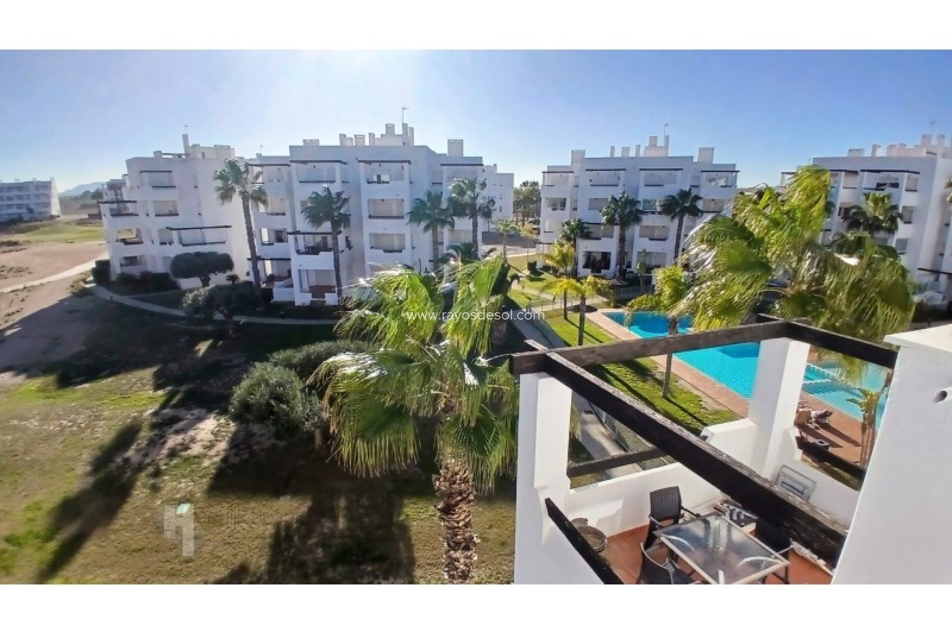 Resale - Apartment - Roldan