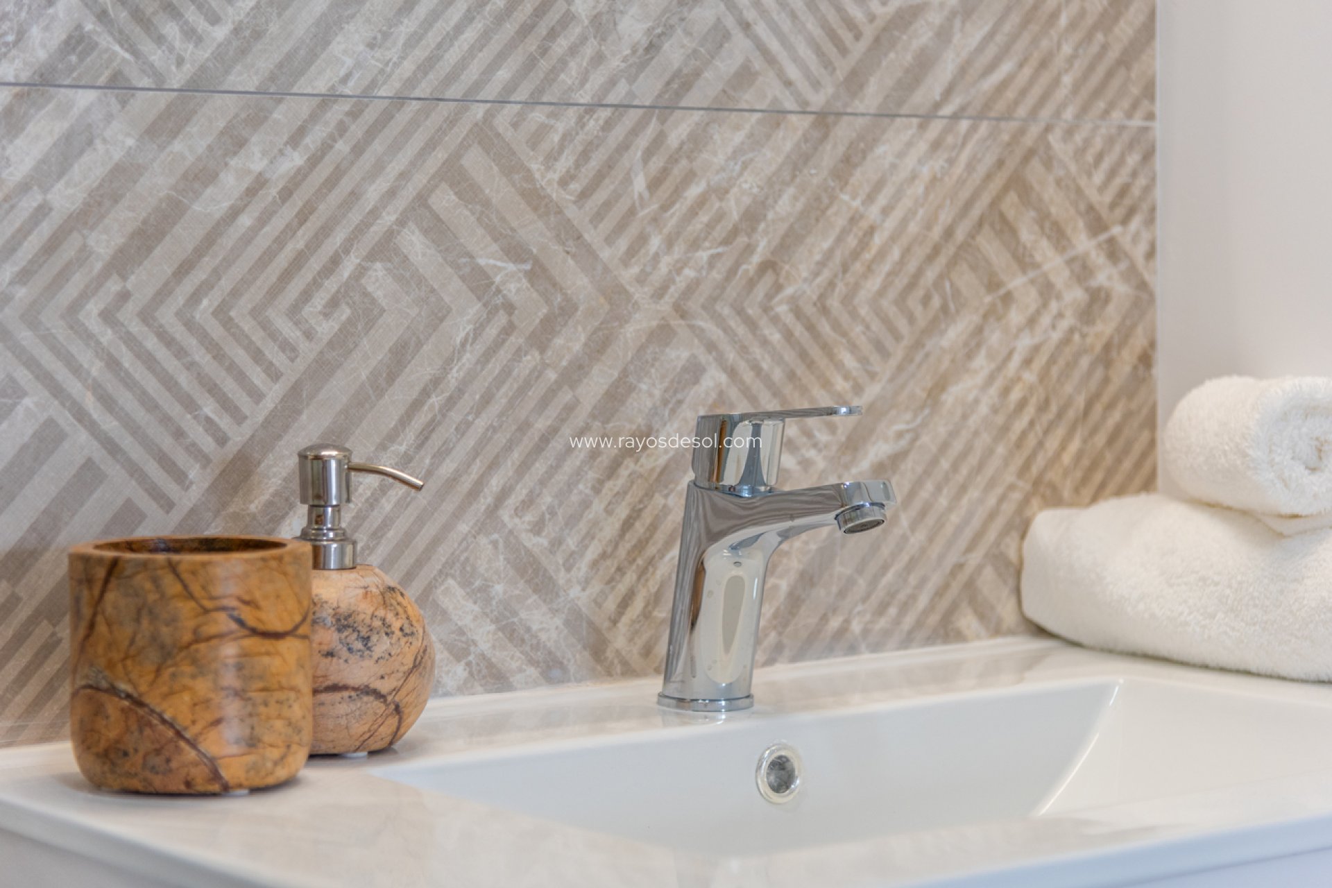 Resale - Apartment - San Miguel de Salinas