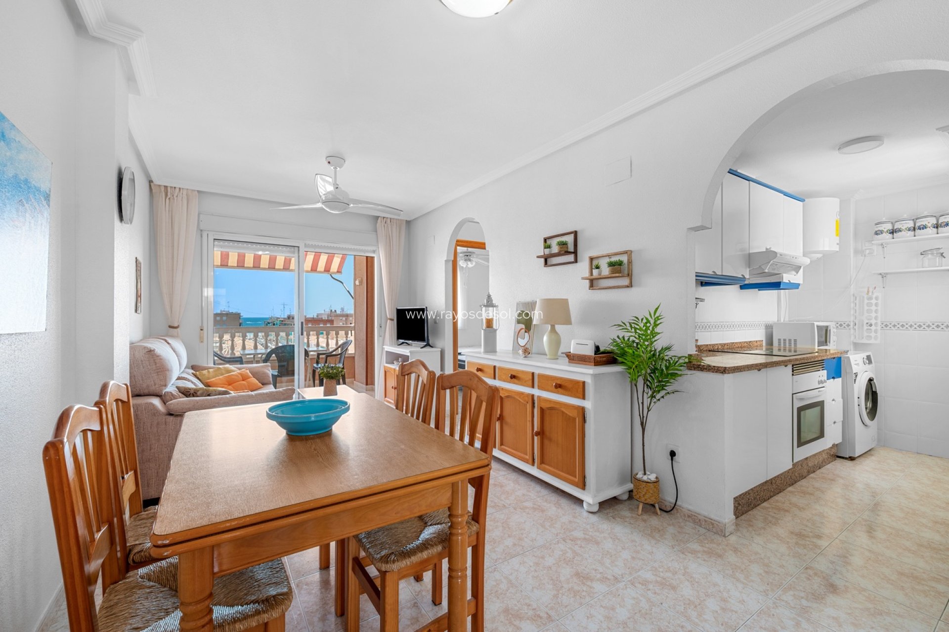 Resale - Apartment - Santa Pola