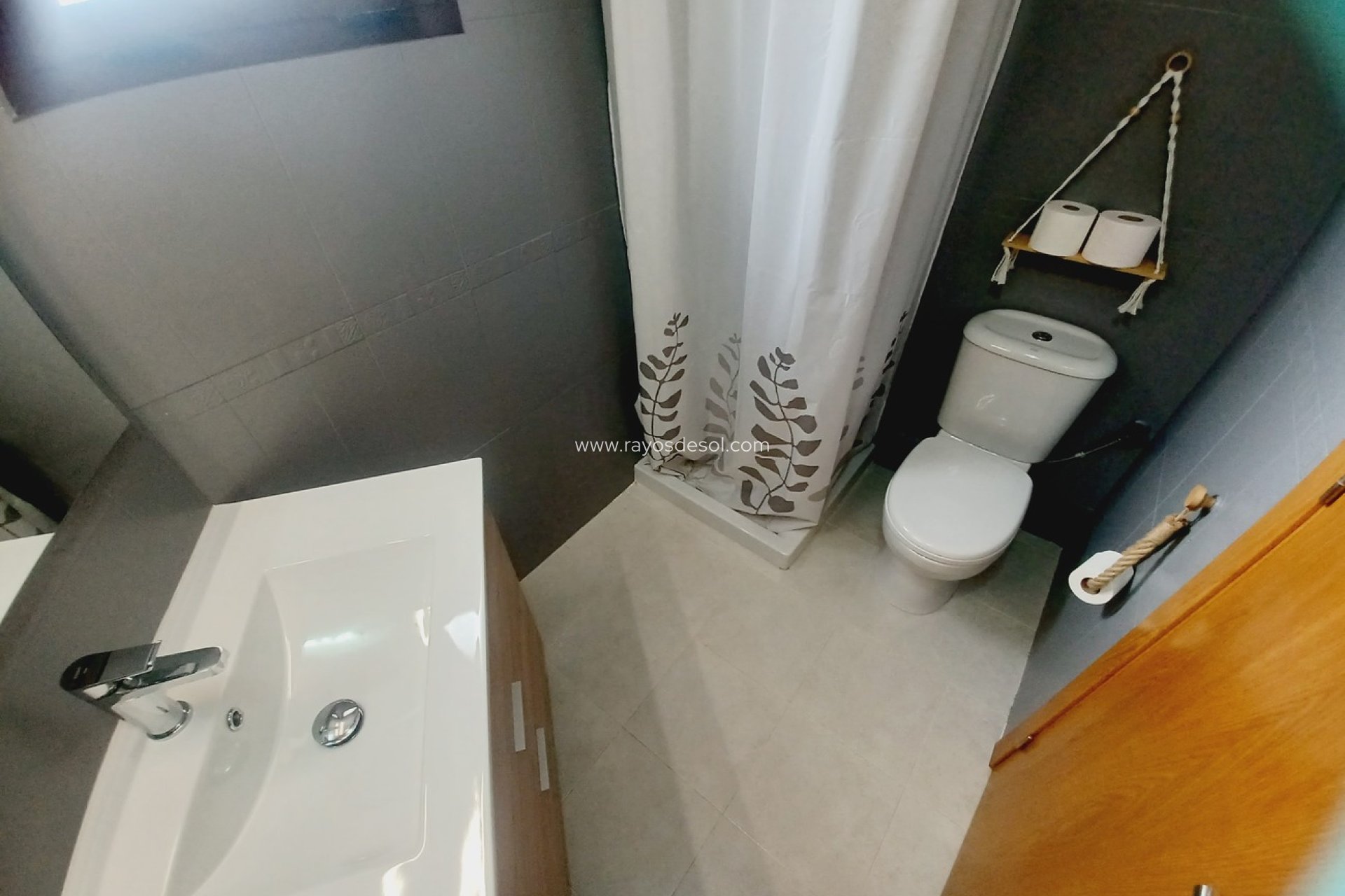 Resale - Apartment - Sucina