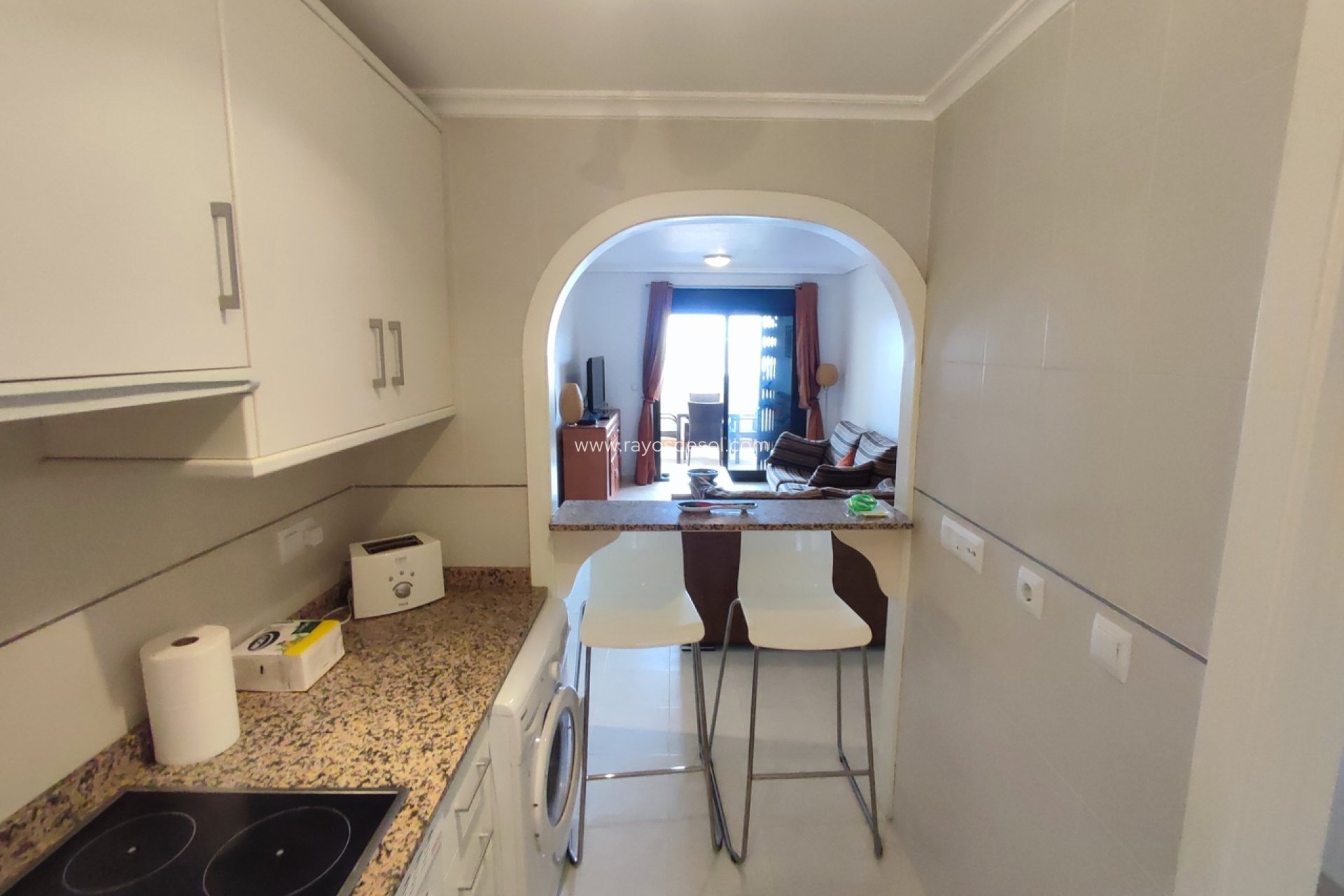 Resale - Apartment - Sucina