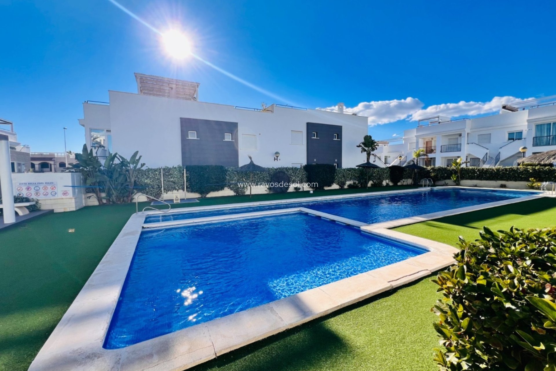 Resale - Apartment - Torrevieja - Aguas Nuevas