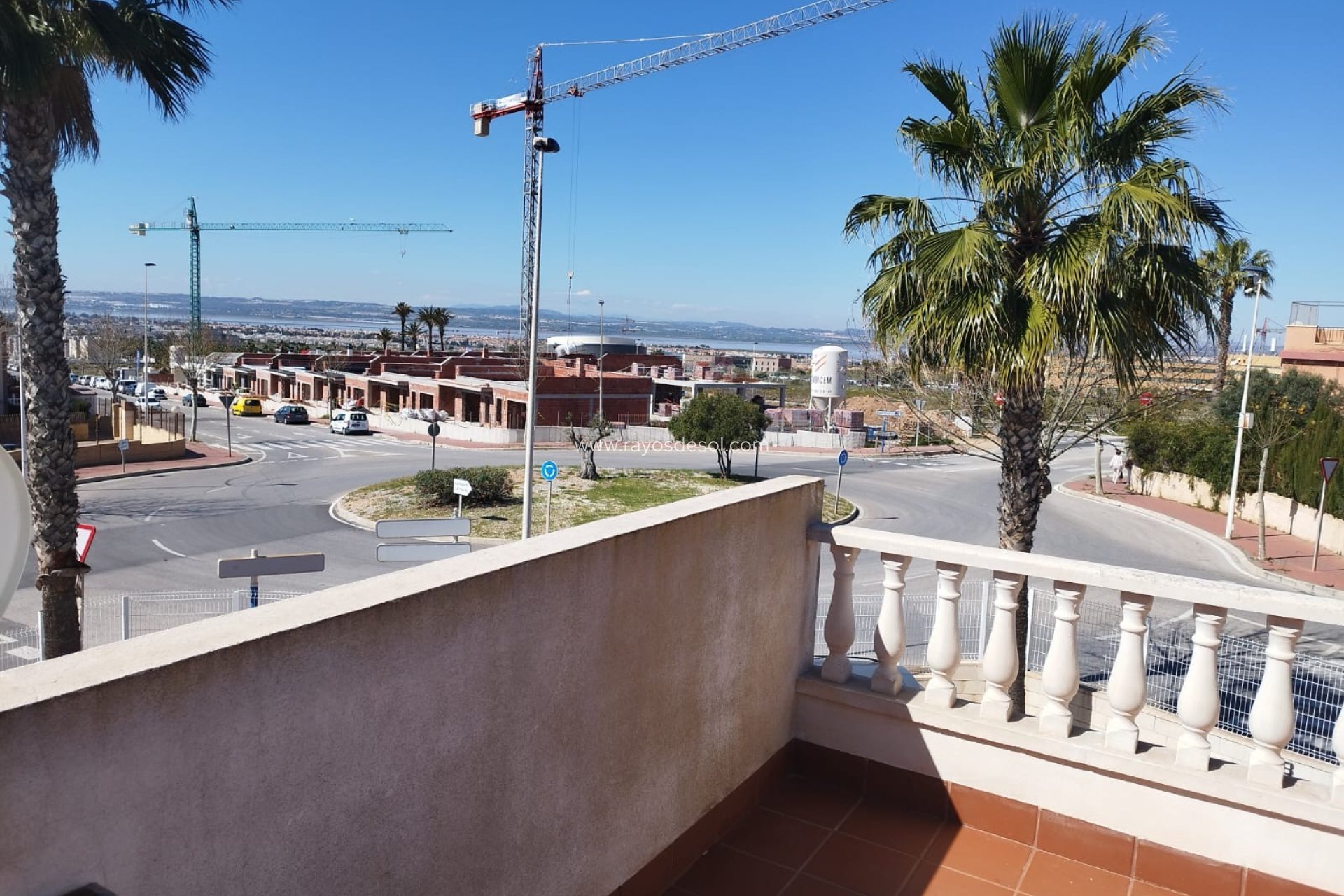 Resale - Apartment - Torrevieja - Aguas Nuevas