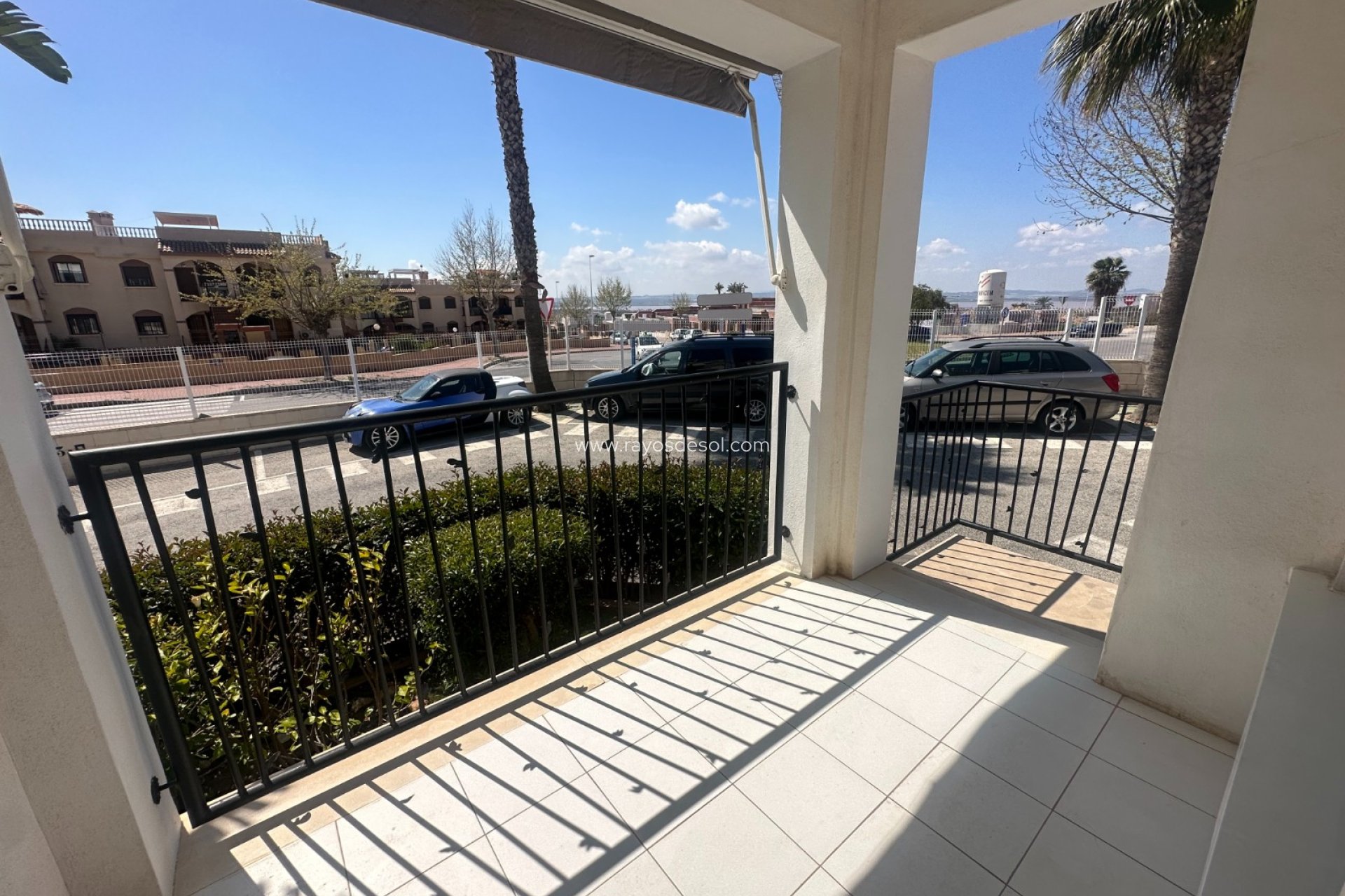 Resale - Apartment - Torrevieja - Aguas Nuevas