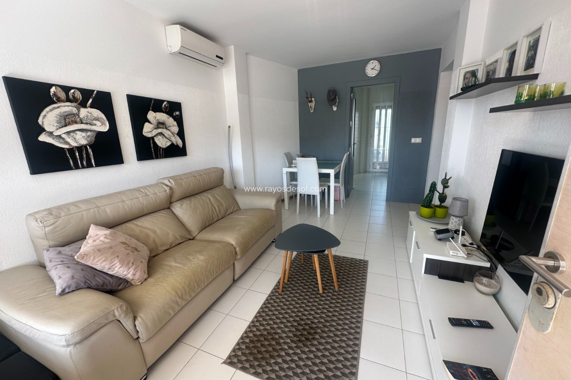 Resale - Apartment - Torrevieja - Aguas Nuevas