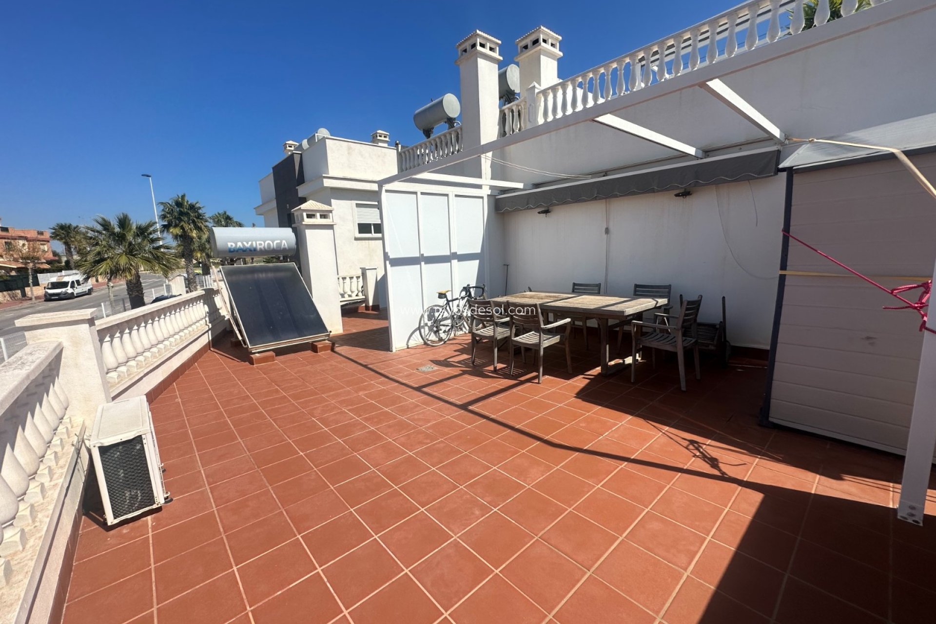 Resale - Apartment - Torrevieja - Aguas Nuevas