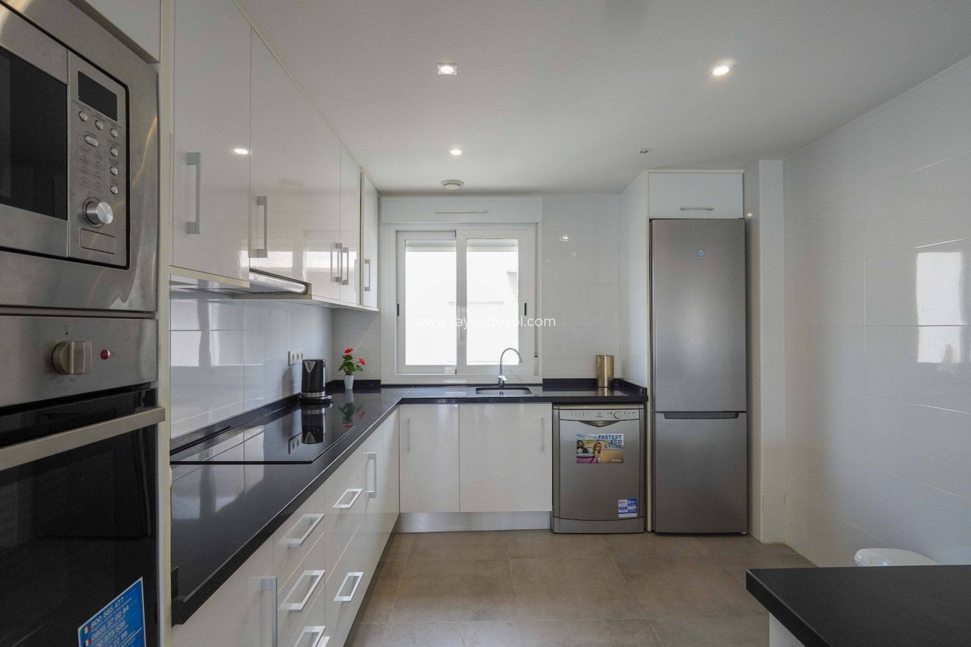 Resale - Apartment - Torrevieja - Aguas Nuevas