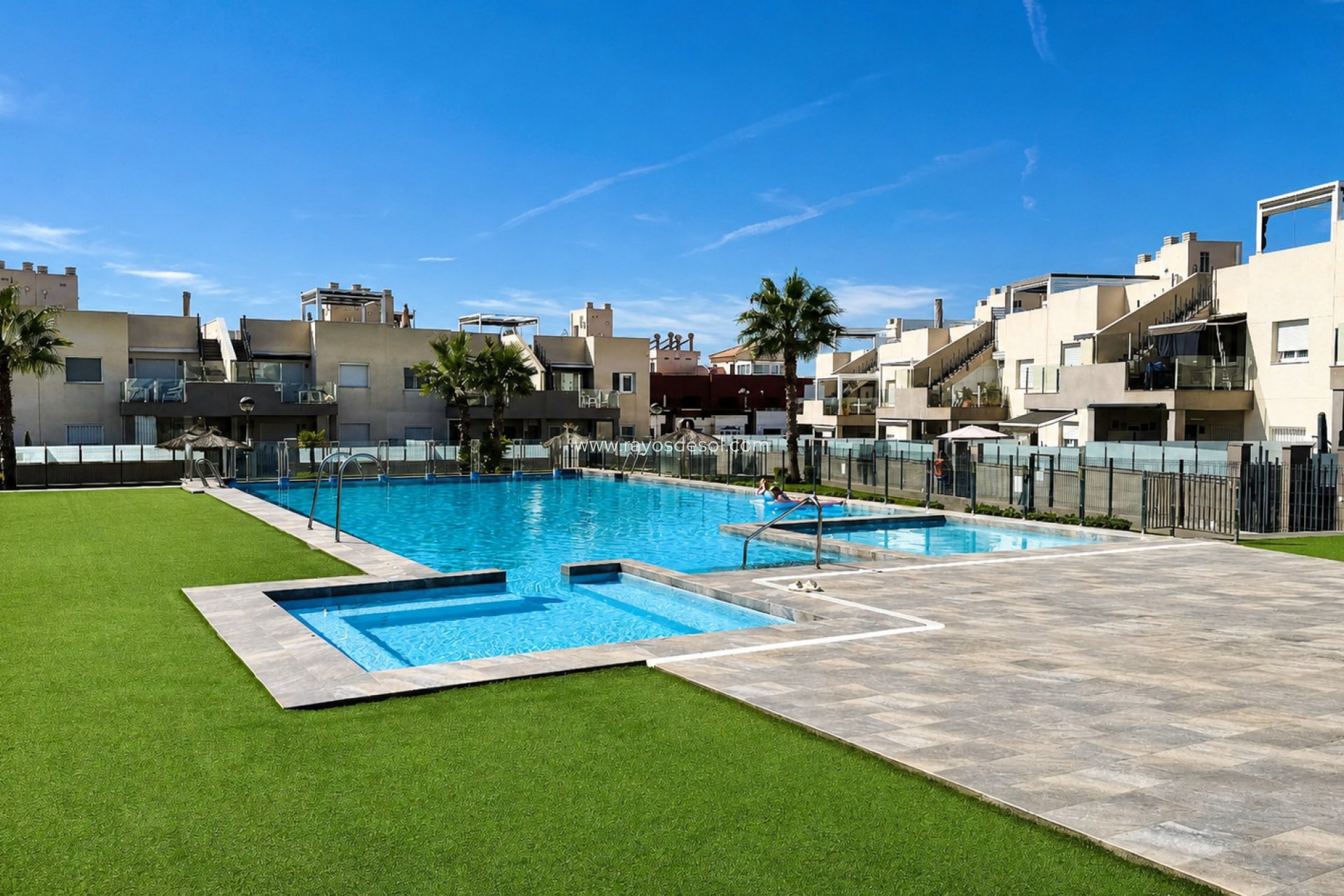Resale - Apartment - Torrevieja - Aguas Nuevas