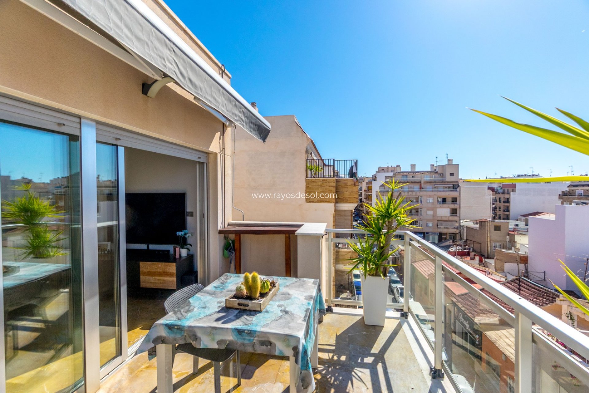 Resale - Apartment - Torrevieja - Centro