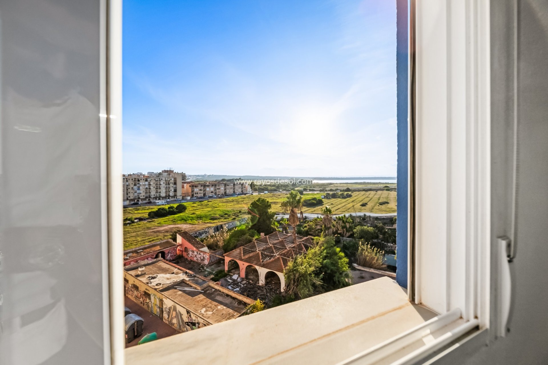 Resale - Apartment - Torrevieja - La Mata