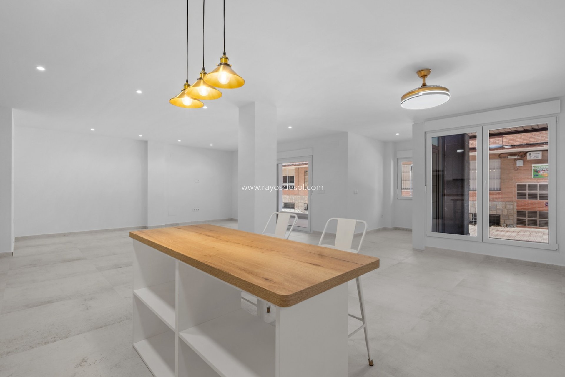 Resale - Apartment - Torrevieja - Playa del Acequión