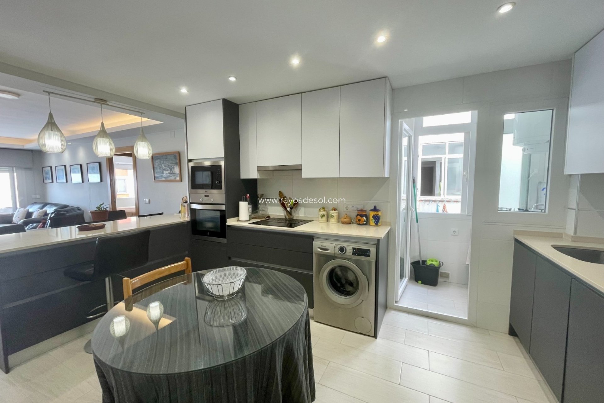 Resale - Apartment - Torrevieja - Playa del Cura