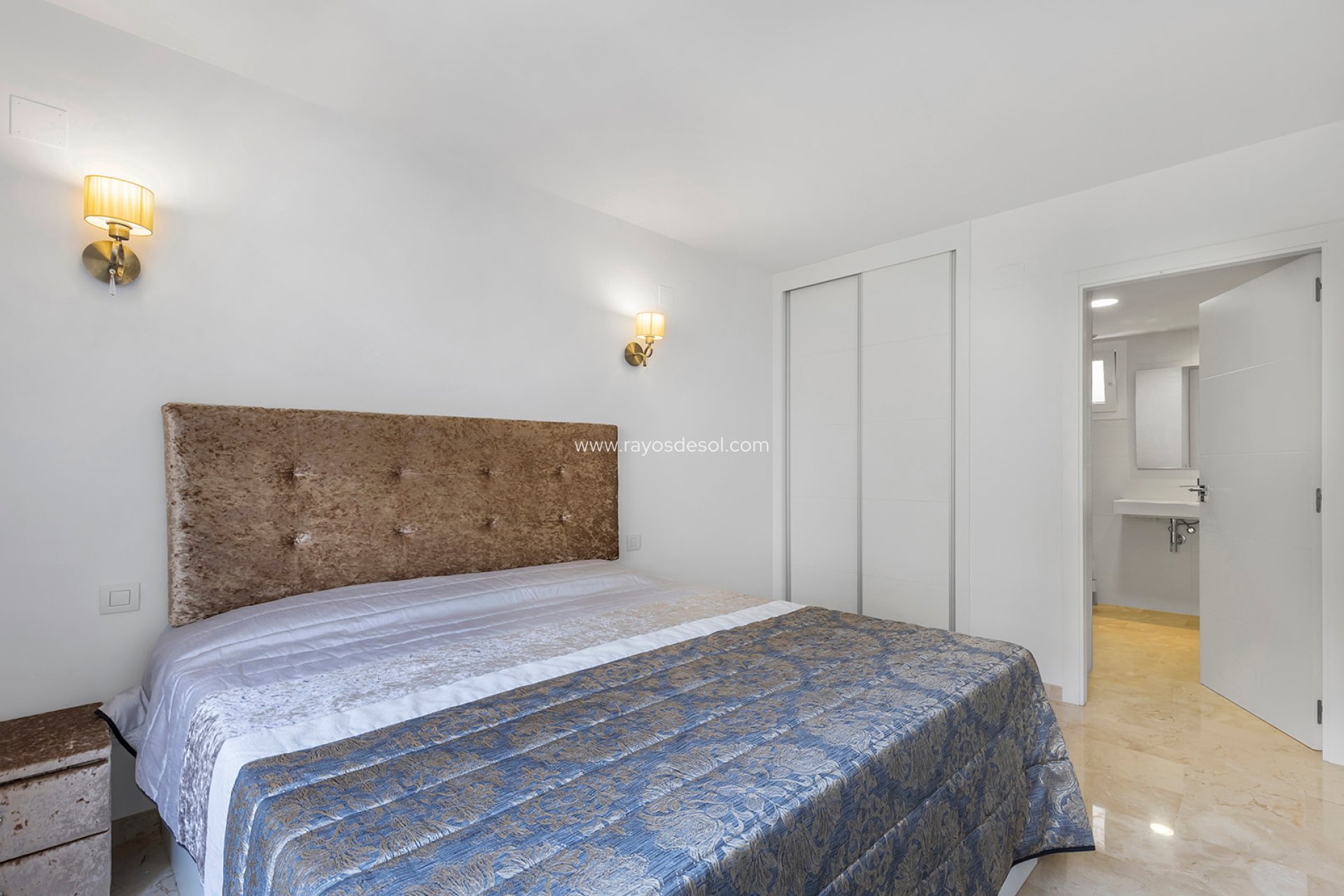 Resale - Apartment - Torrevieja - Punta Prima