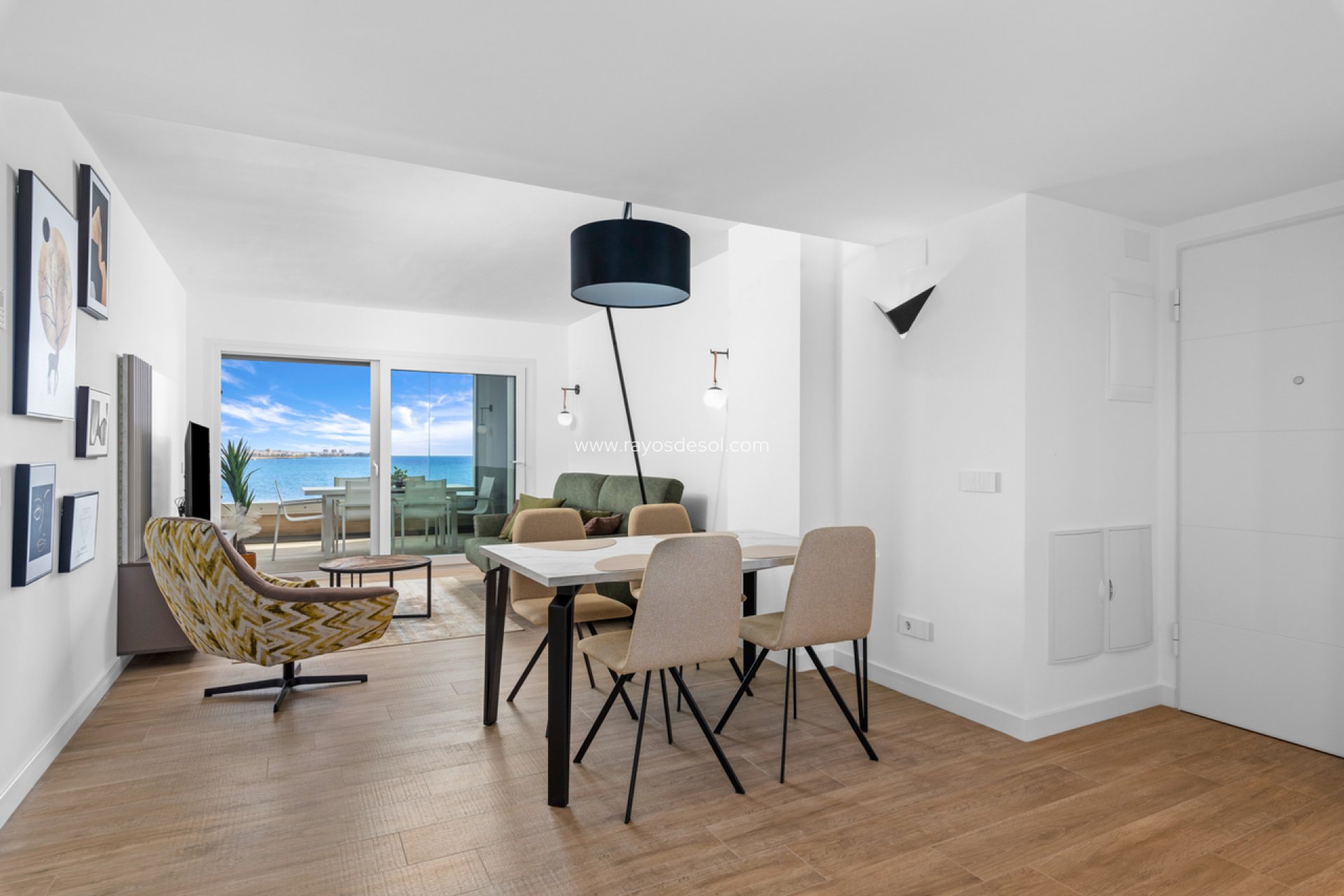 Resale - Apartment - Torrevieja - Punta Prima