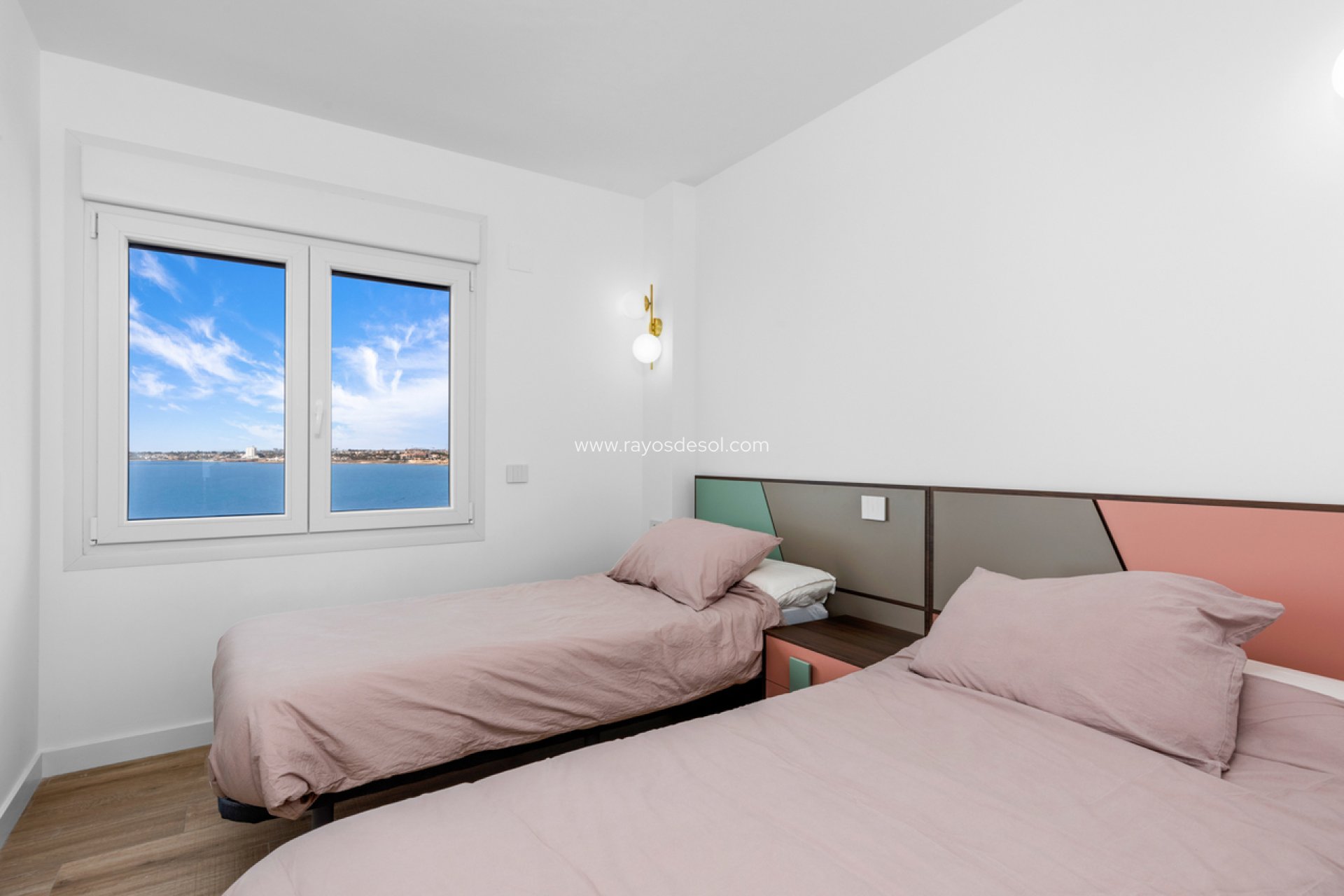 Resale - Apartment - Torrevieja - Punta Prima