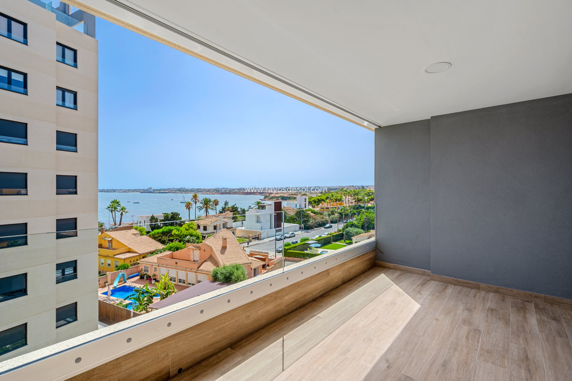 Resale - Apartment - Torrevieja - Punta Prima