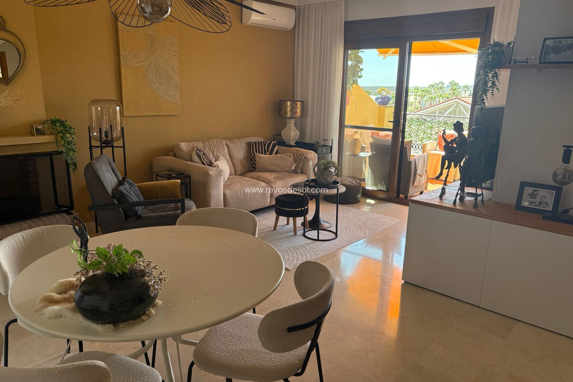 Resale - Apartment - Torrevieja - Punta Prima