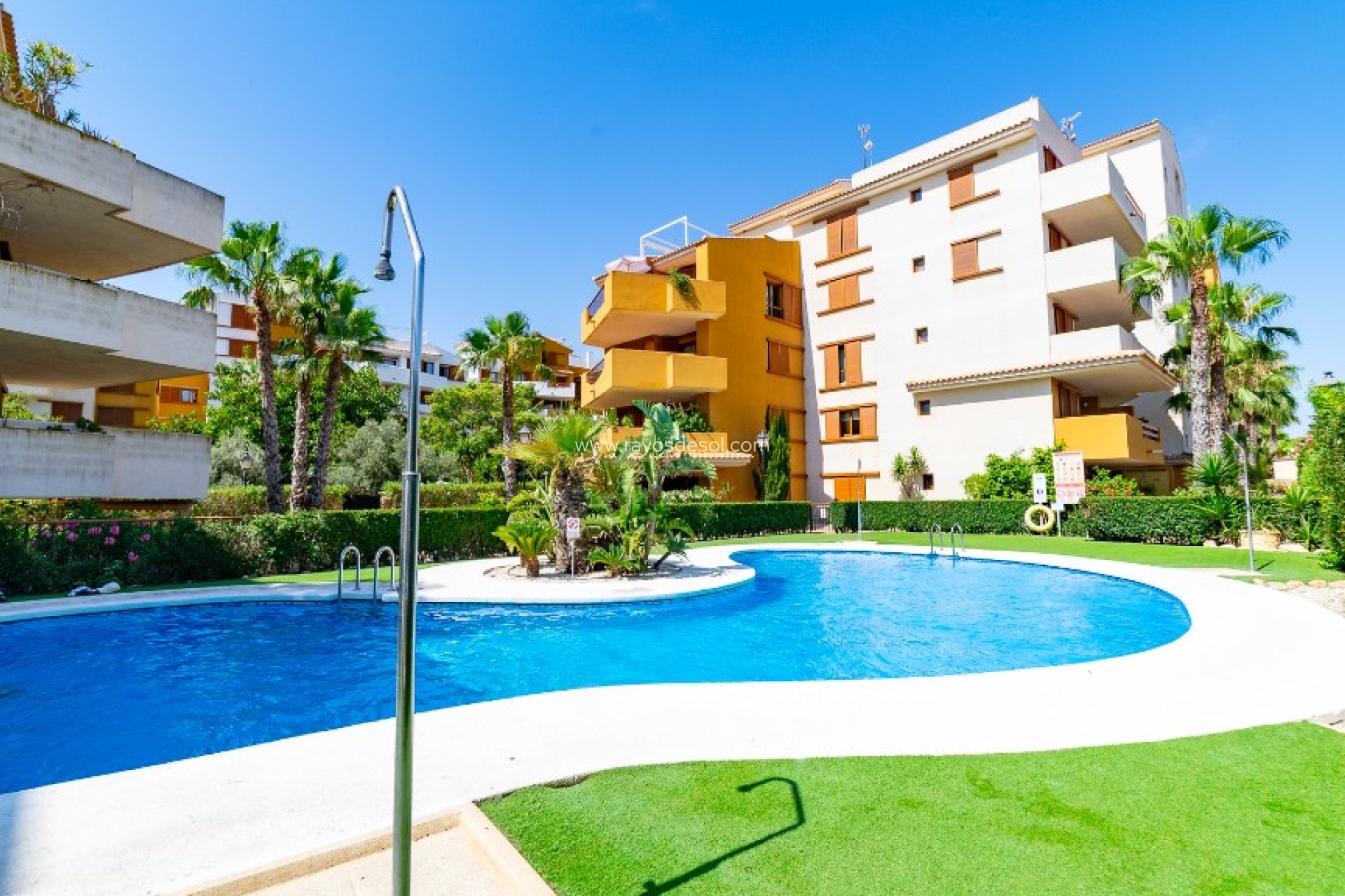 Resale - Apartment - Torrevieja - Punta Prima
