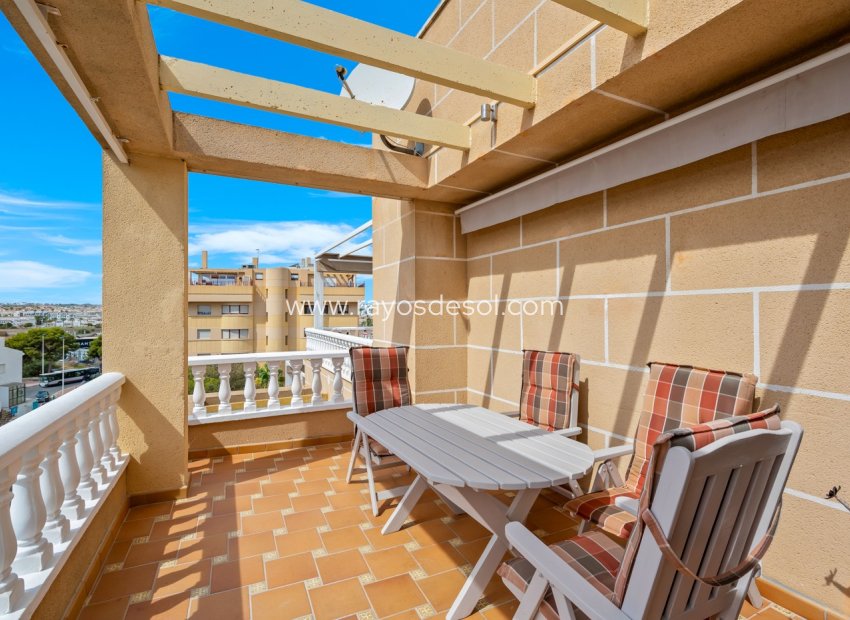 Resale - Apartment - Torrevieja - Punta Prima