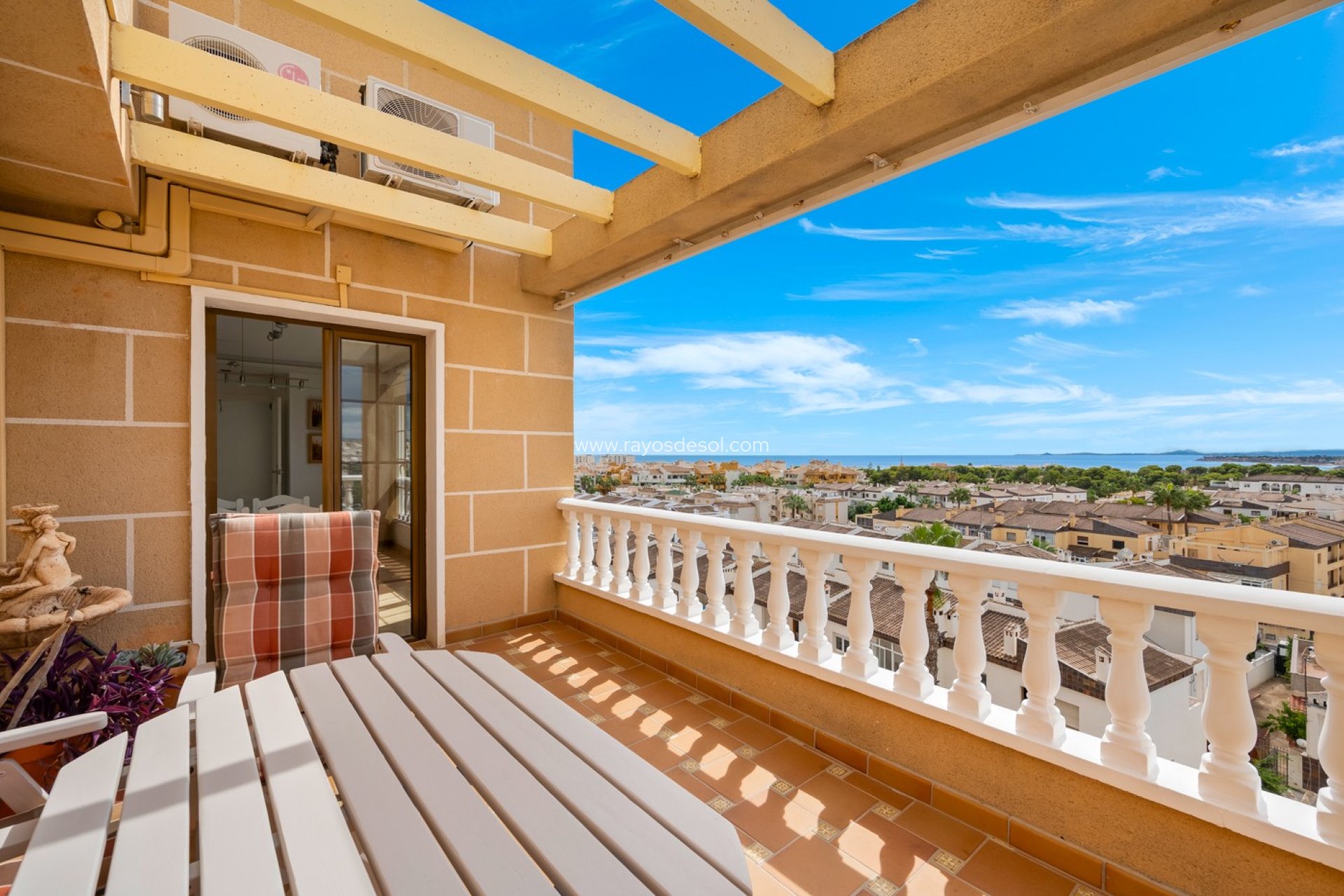 Resale - Apartment - Torrevieja - Punta Prima