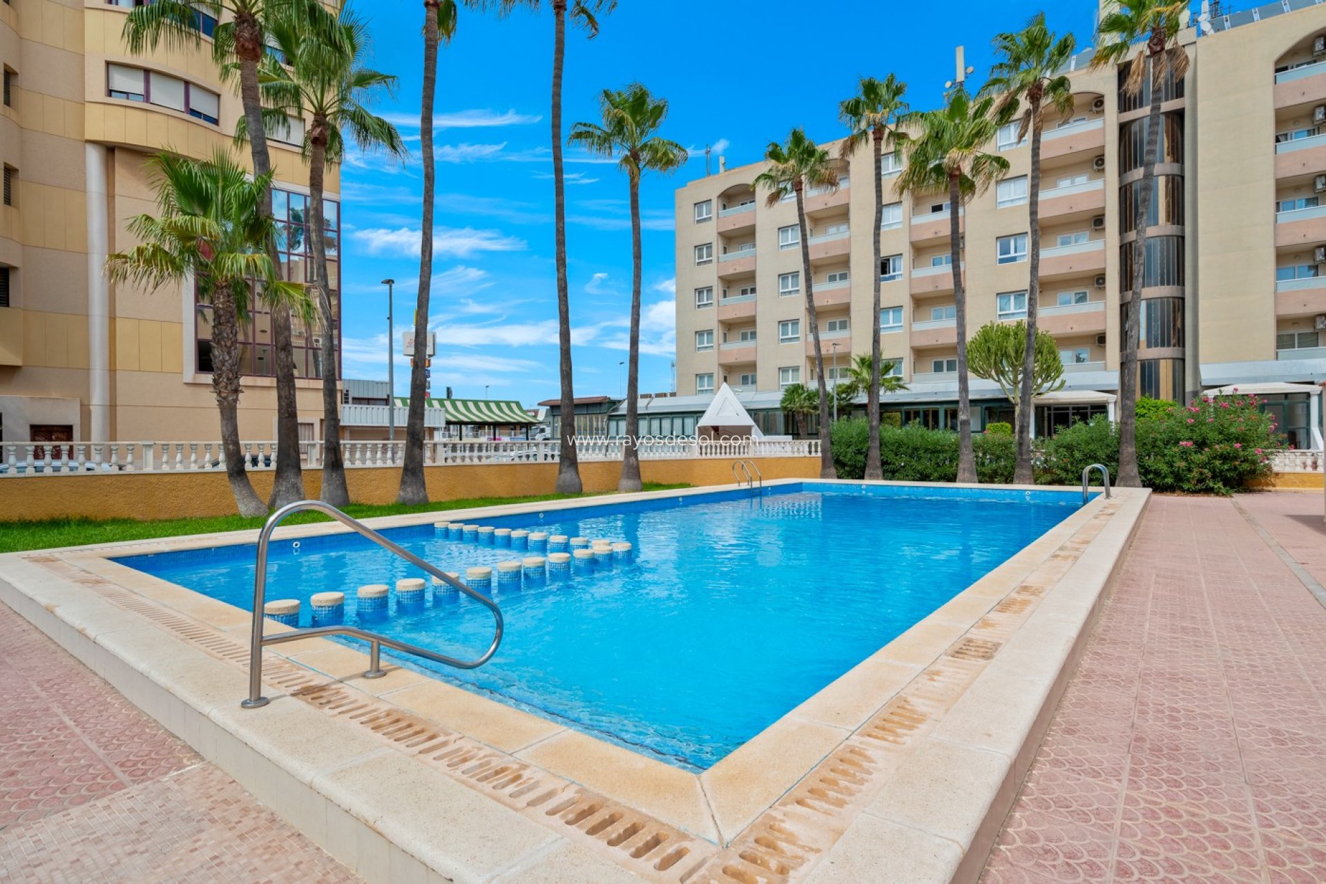 Resale - Apartment - Torrevieja - Punta Prima