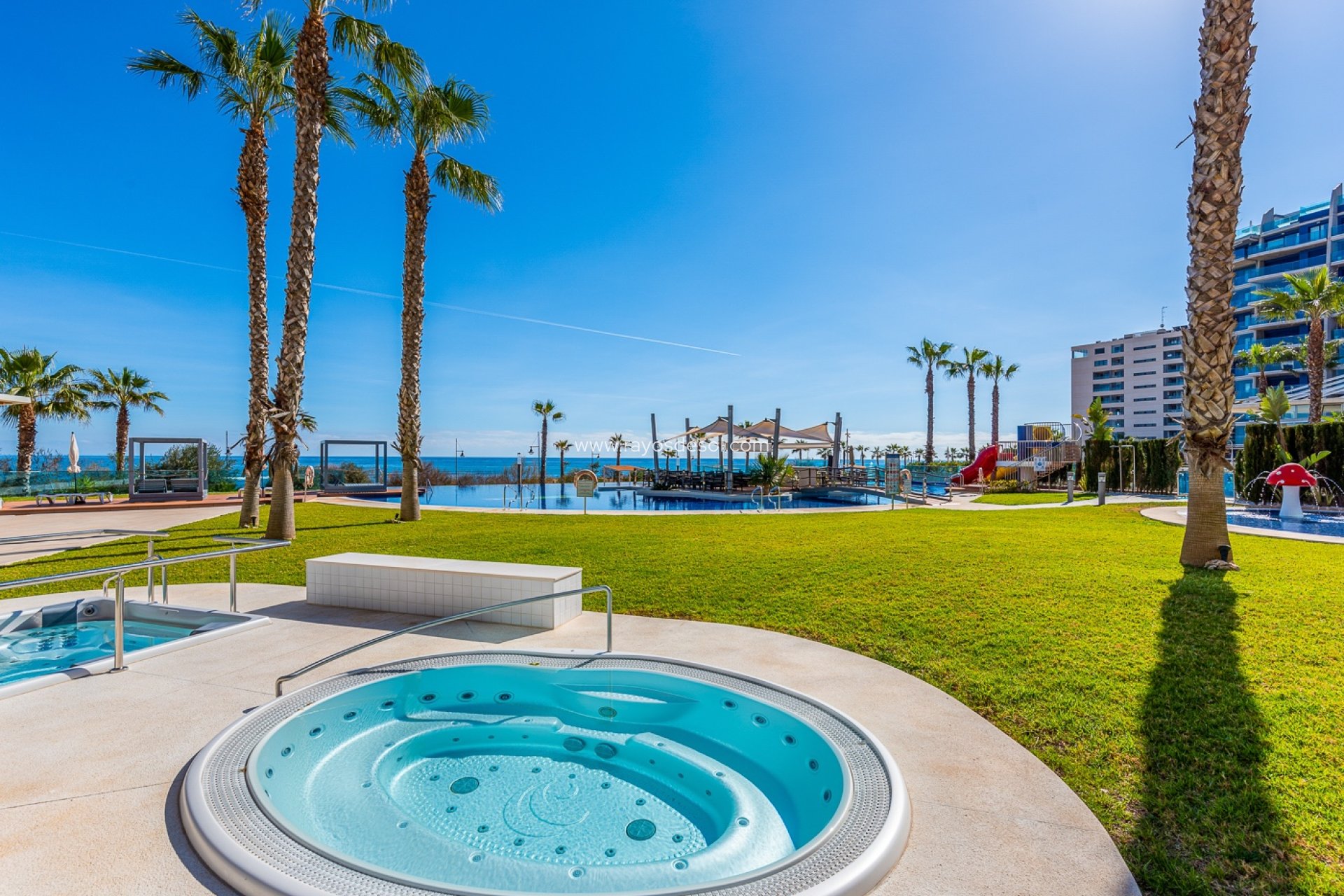 Resale - Apartment - Torrevieja - Punta Prima