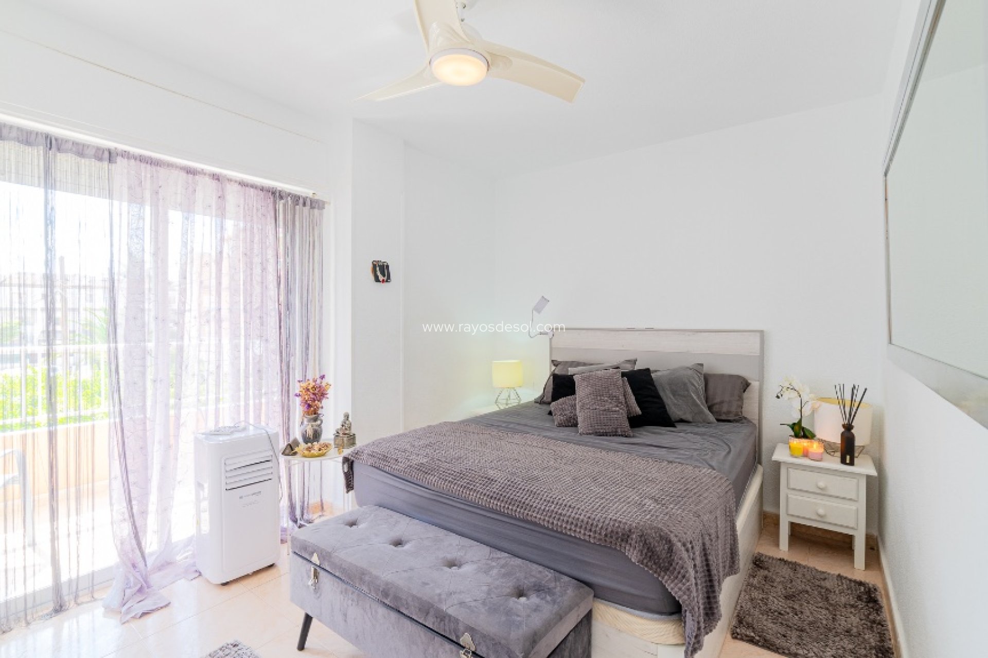 Resale - Apartment - Torrevieja - Punta Prima