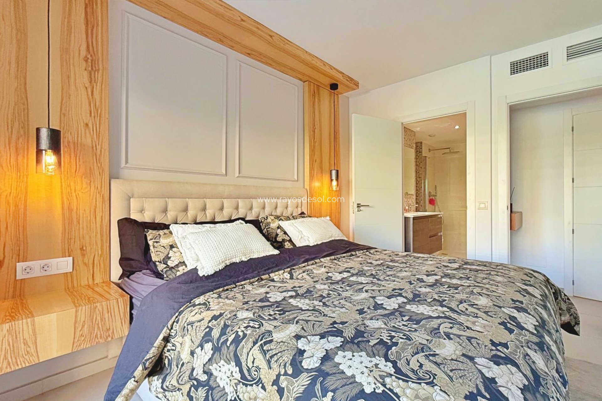 Resale - Apartment - Torrevieja - Punta Prima