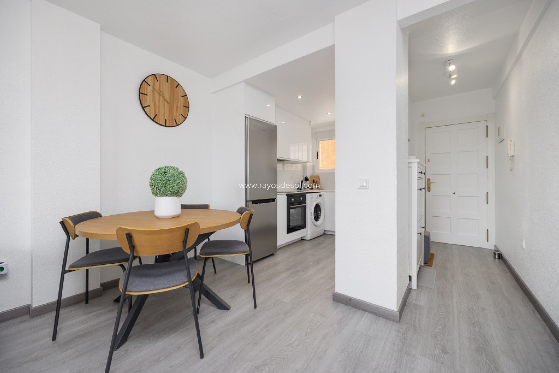 Resale - Apartment - Torrevieja - Punta Prima