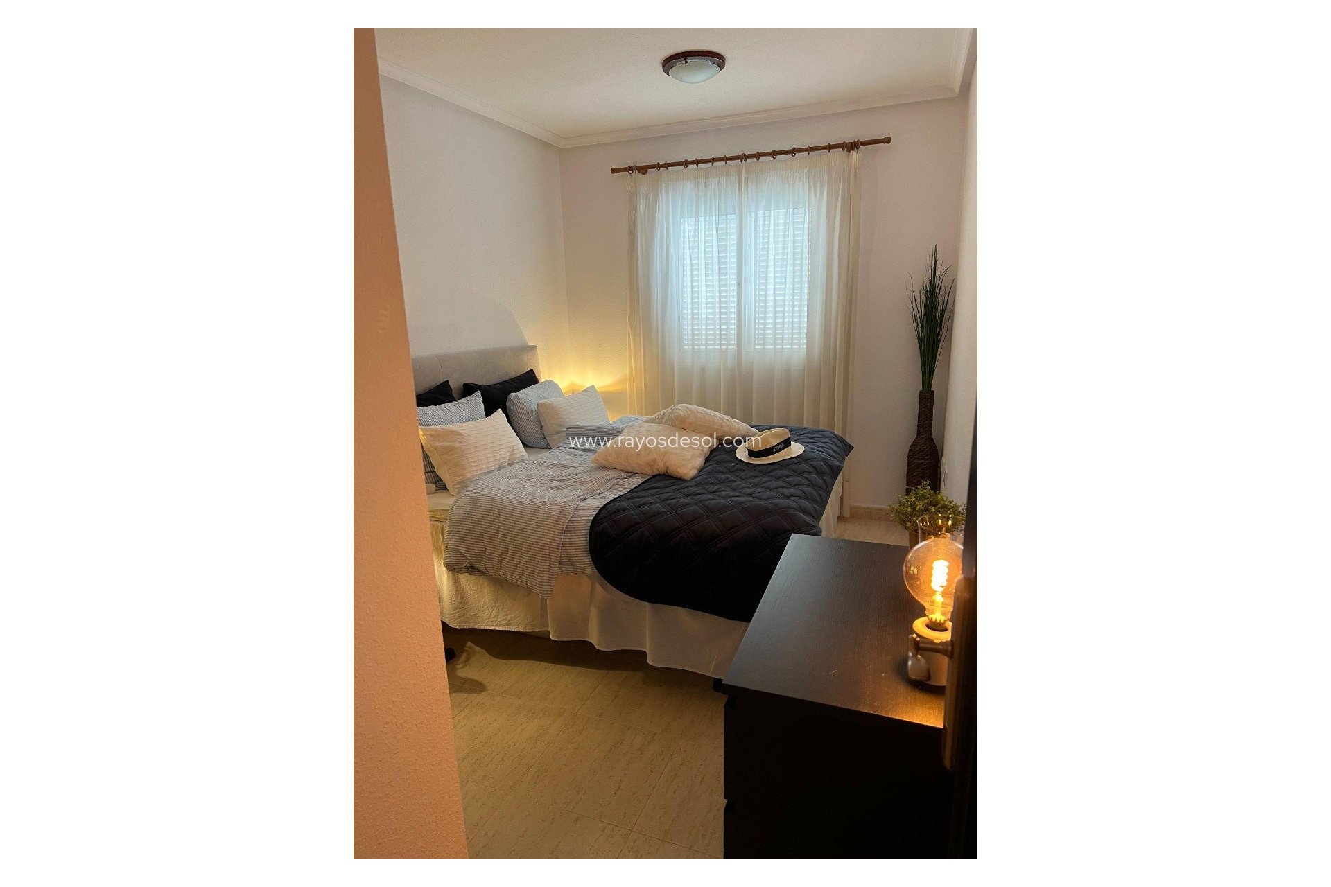 Resale - Apartment - Torrevieja - Punta Prima