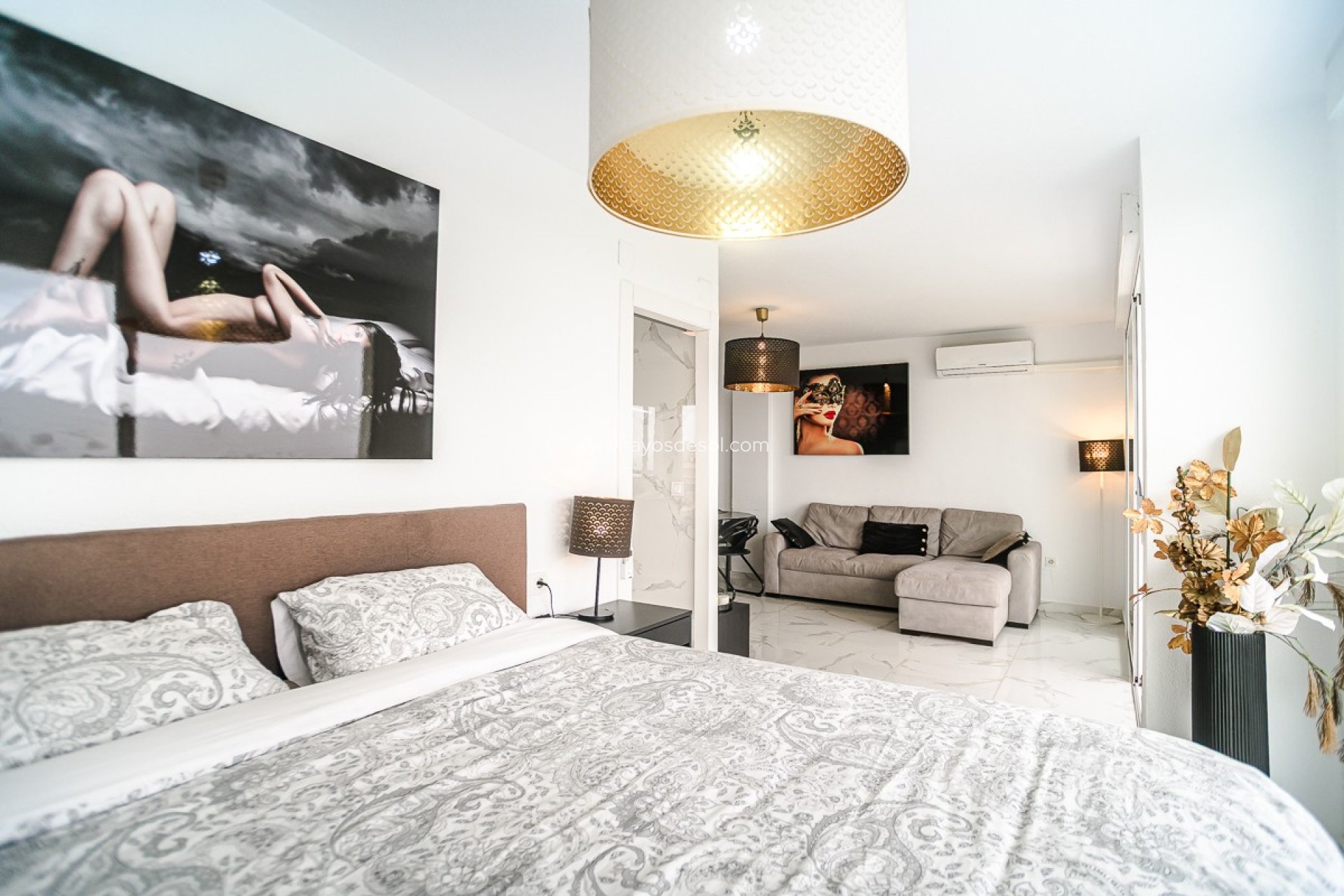 Resale - Apartment - Torrevieja - Punta Prima