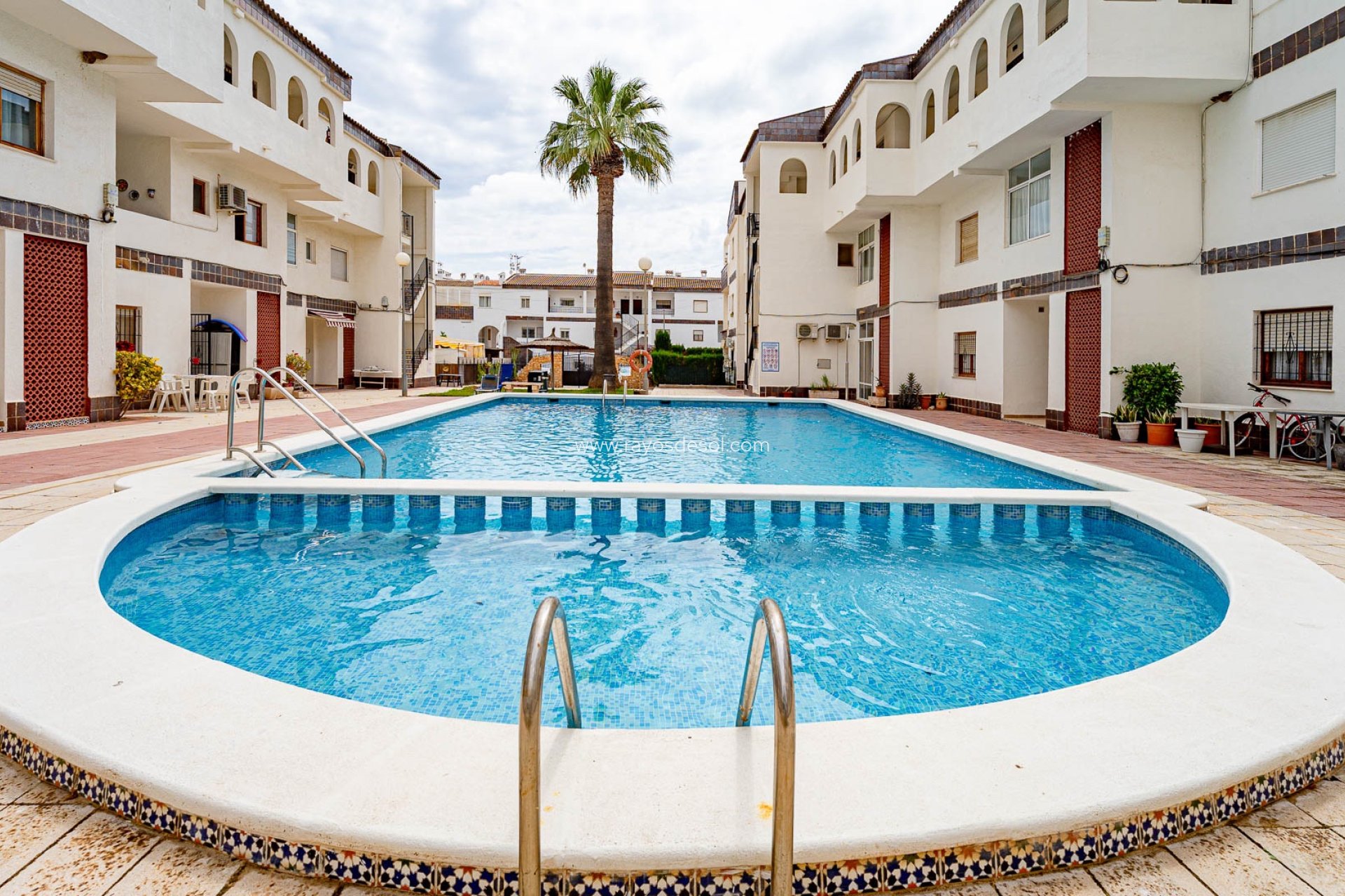 Resale - Apartment - Torrevieja - Punta Prima