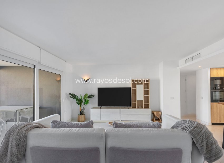 Resale - Apartment - Torrevieja - Punta Prima