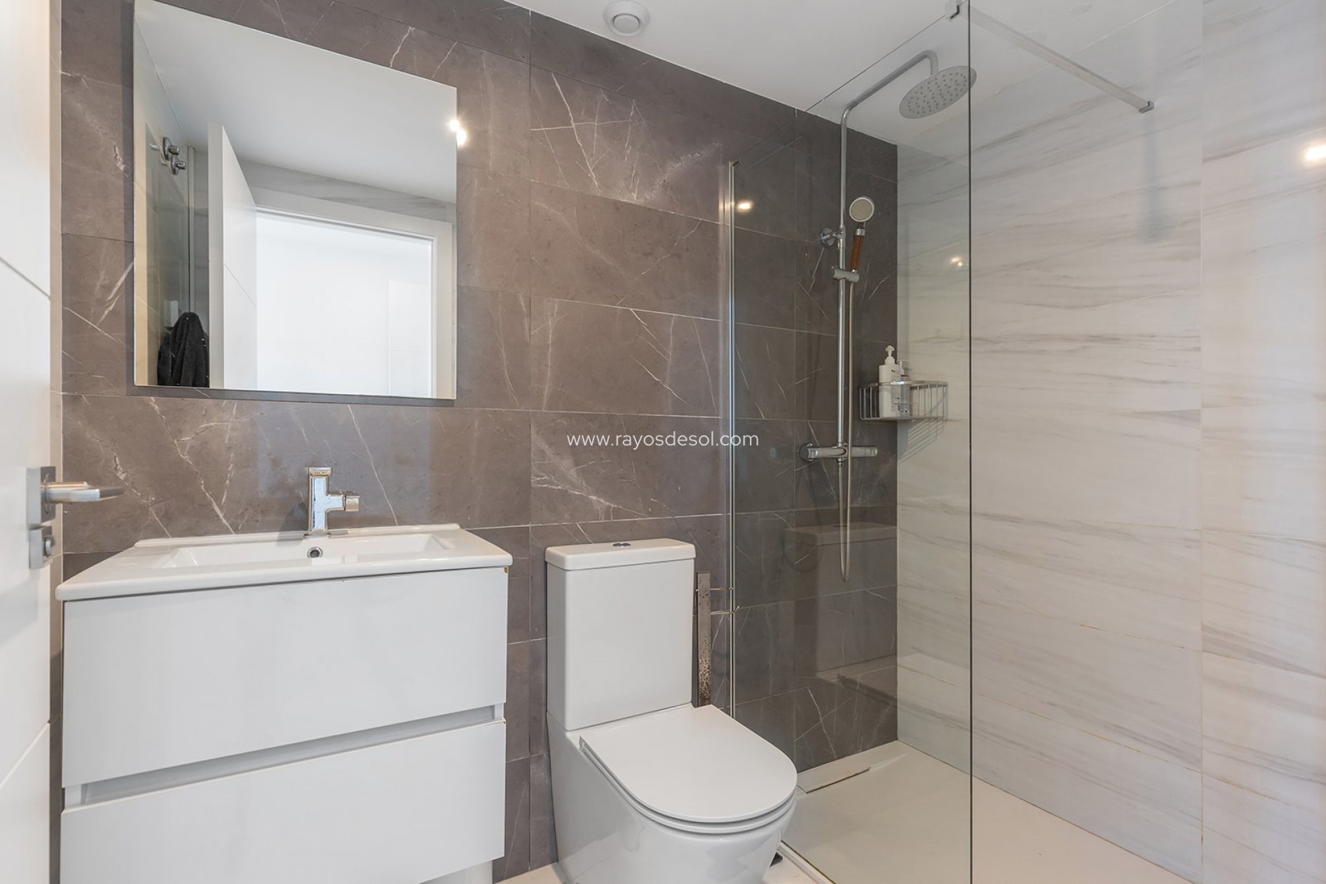 Resale - Apartment - Torrevieja - Punta Prima