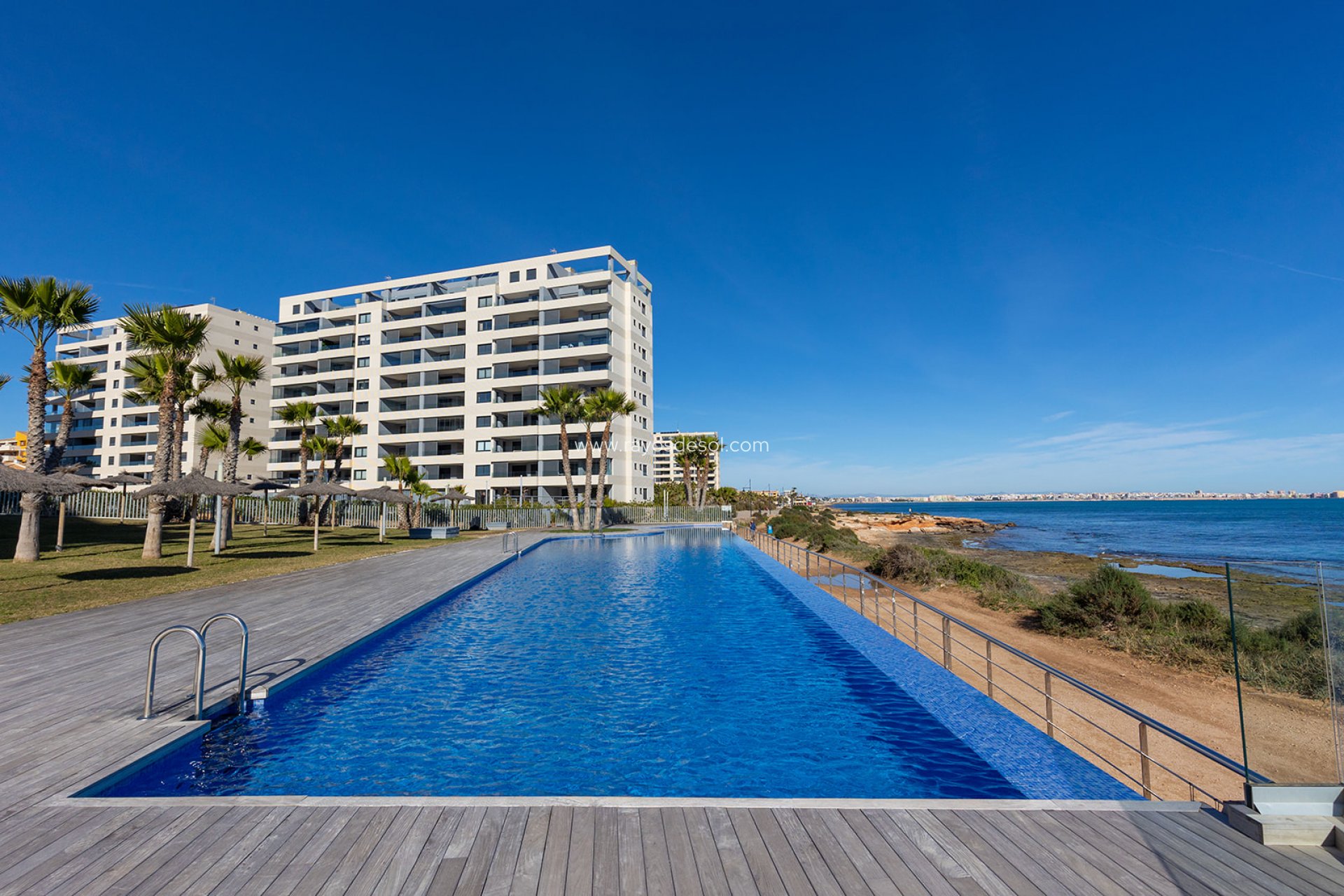 Resale - Apartment - Torrevieja - Punta Prima