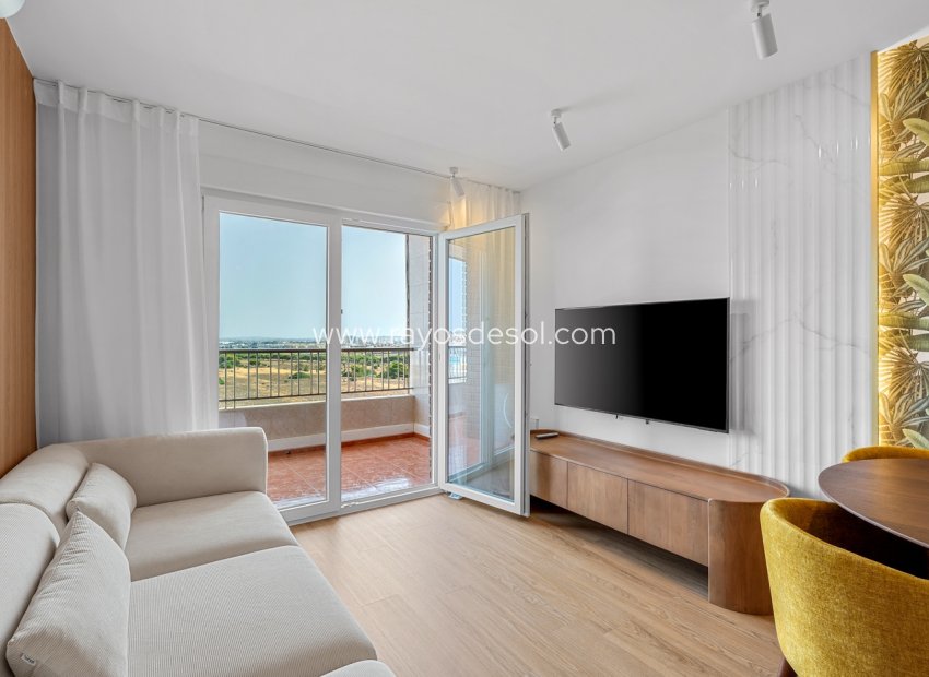 Resale - Apartment - Torrevieja - Punta Prima