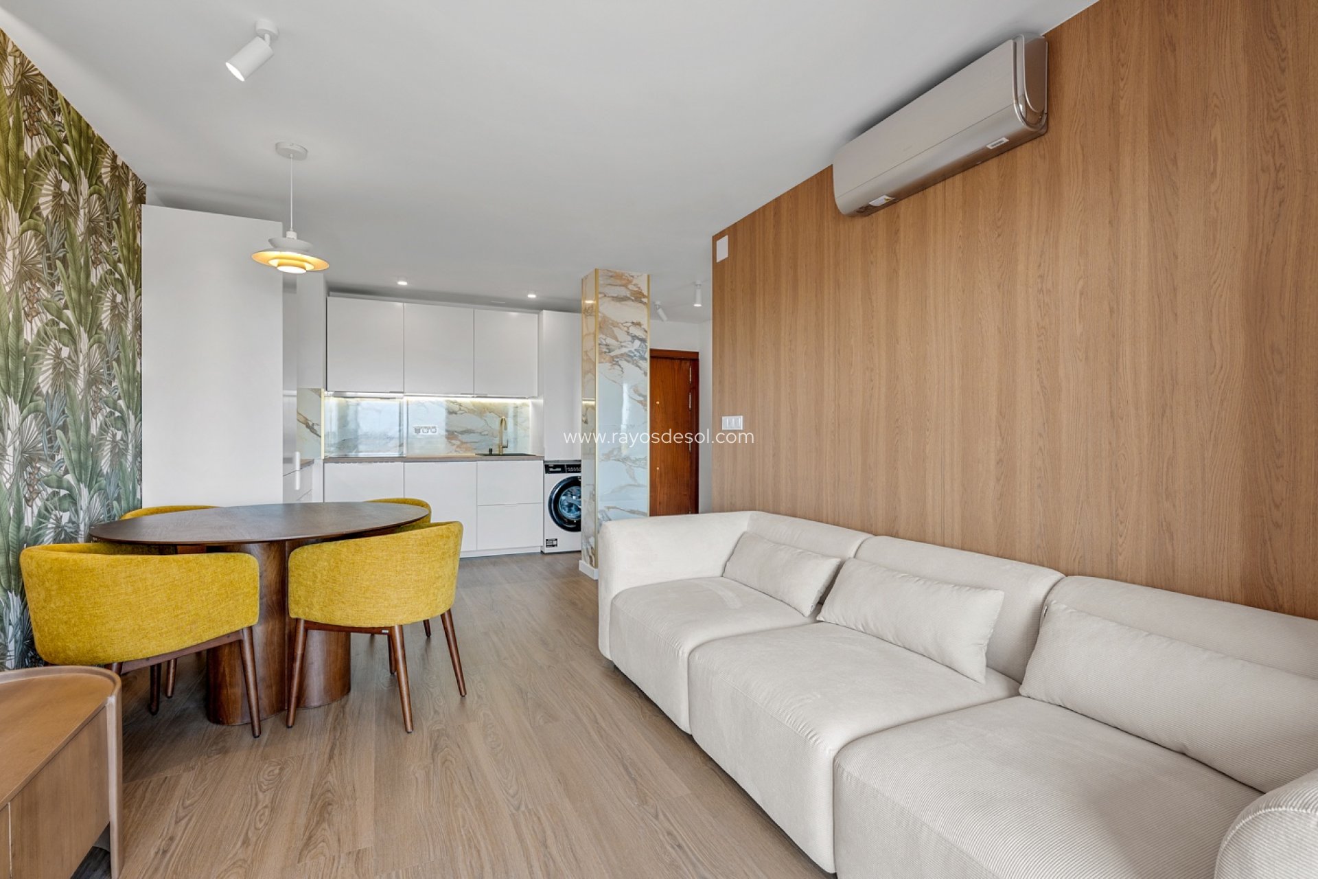 Resale - Apartment - Torrevieja - Punta Prima