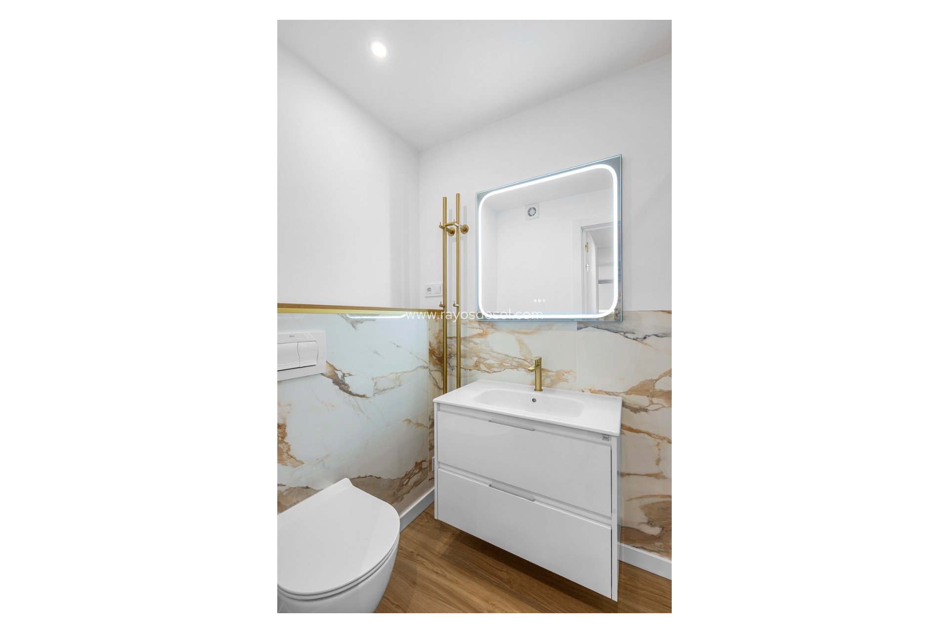 Resale - Apartment - Torrevieja - Punta Prima