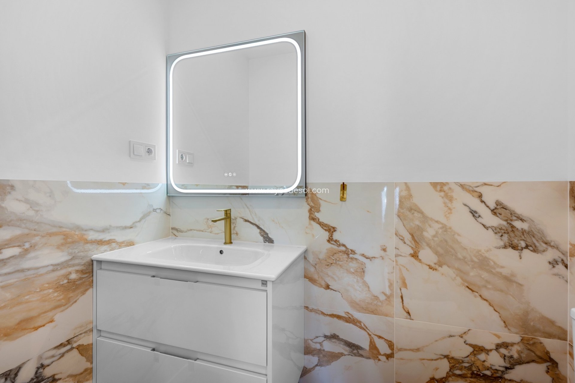 Resale - Apartment - Torrevieja - Punta Prima