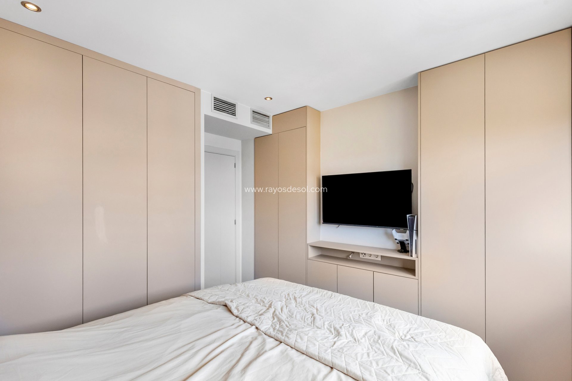 Resale - Apartment - Torrevieja - Punta Prima