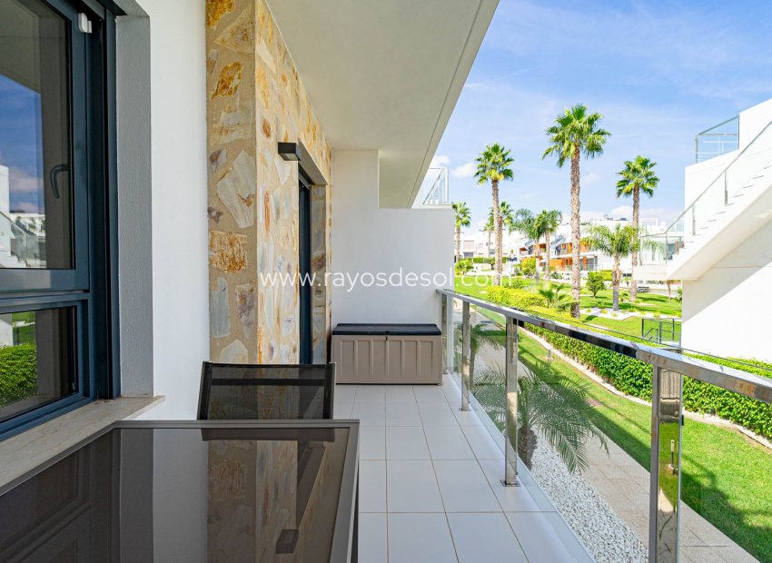 Resale - Apartment - Torrevieja - Punta Prima