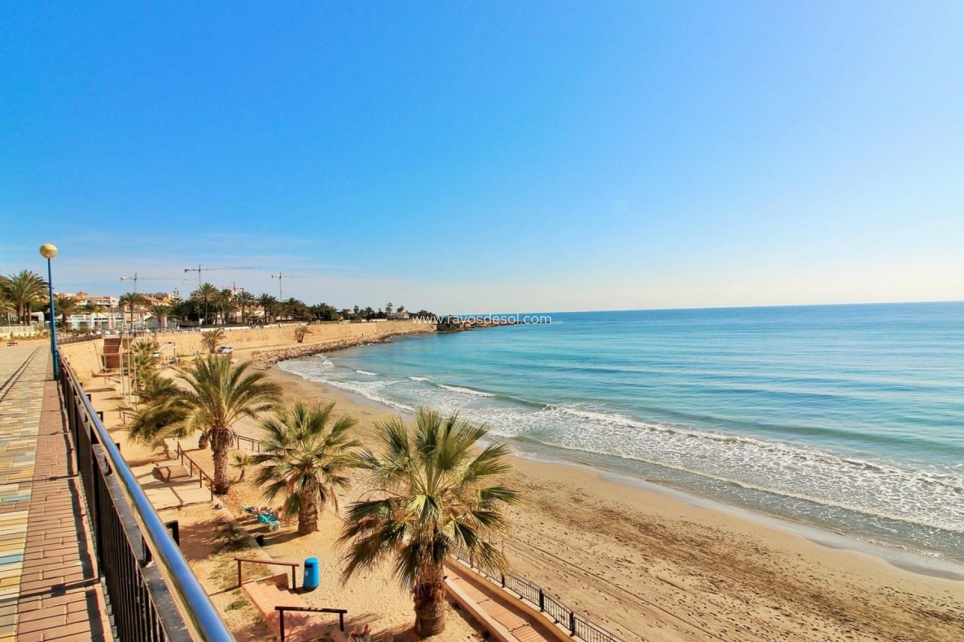Resale - Apartment - Torrevieja - Punta Prima